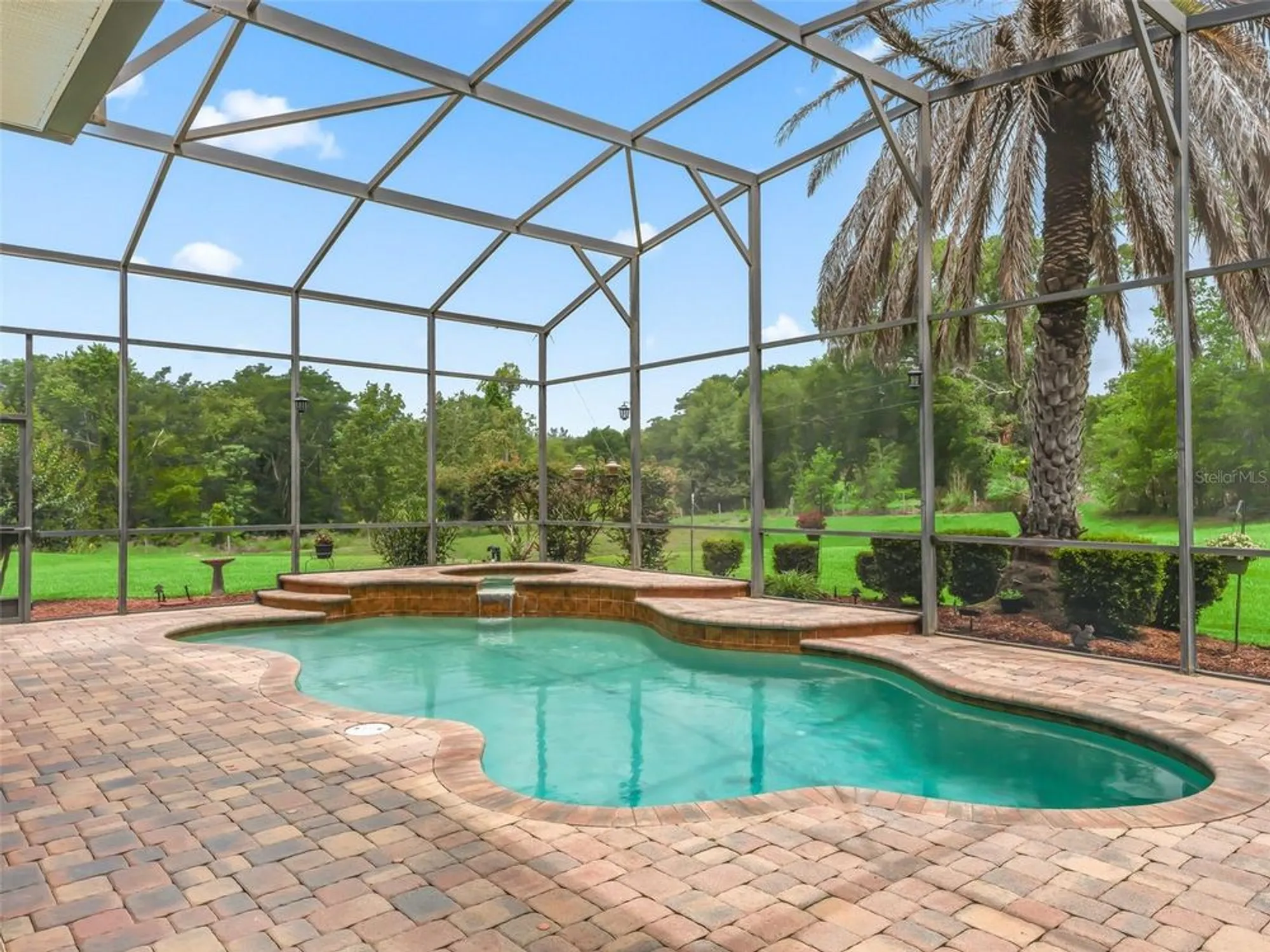Property Slideshow image 44 of 57 | 5235 island terrace ct, Lady Lake, FL, 32159
