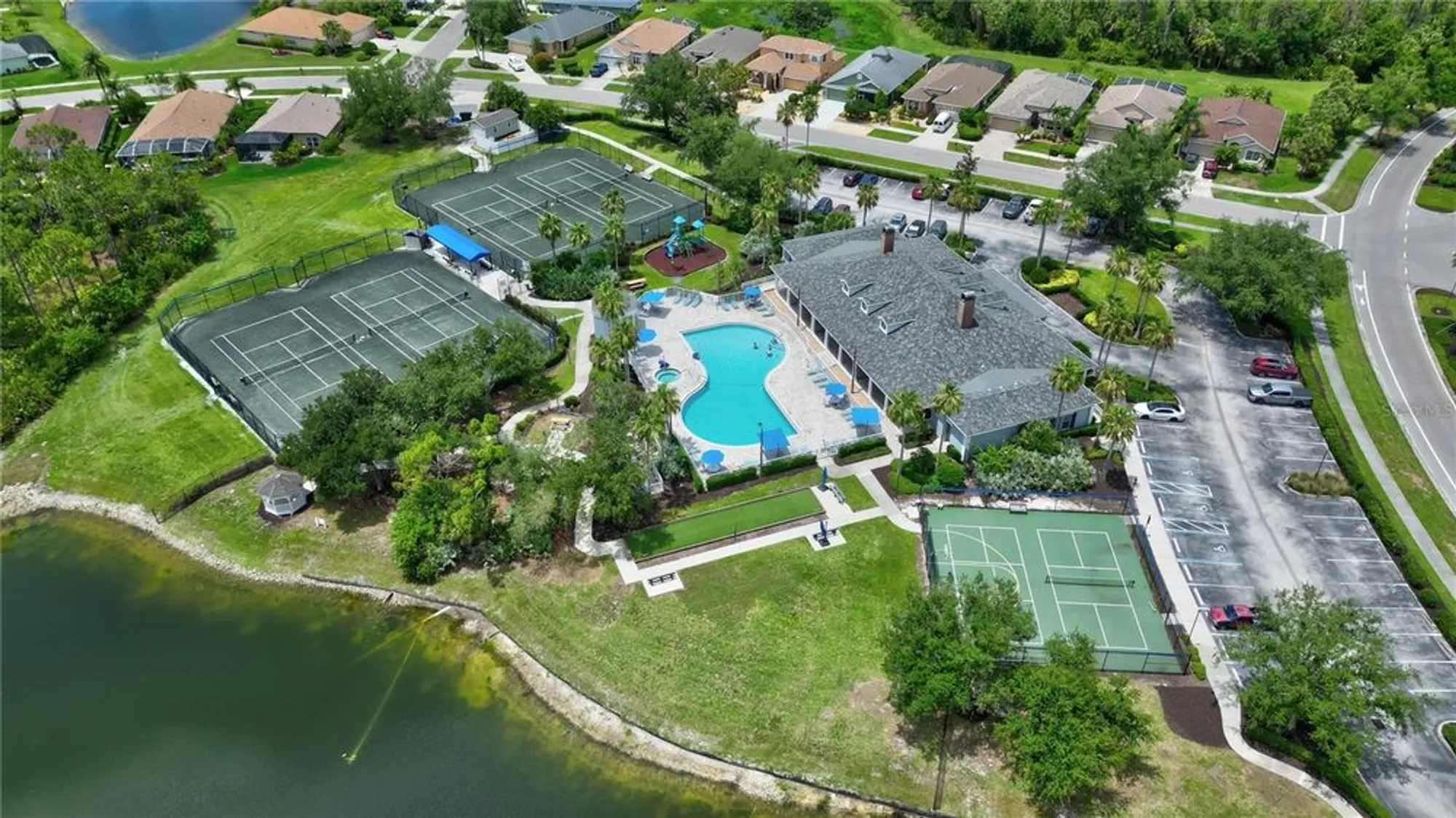 Property Slideshow image 54 of 82 | 2592 brassica dr, North Port, FL, 34289