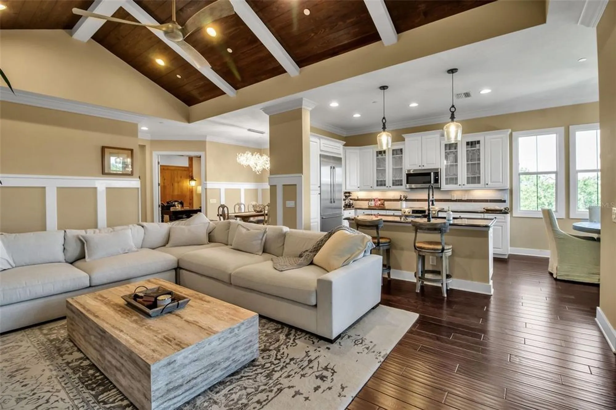 Property Slideshow image 35 of 99 | 321 sapphire lake dr 202, Bradenton, FL, 34209