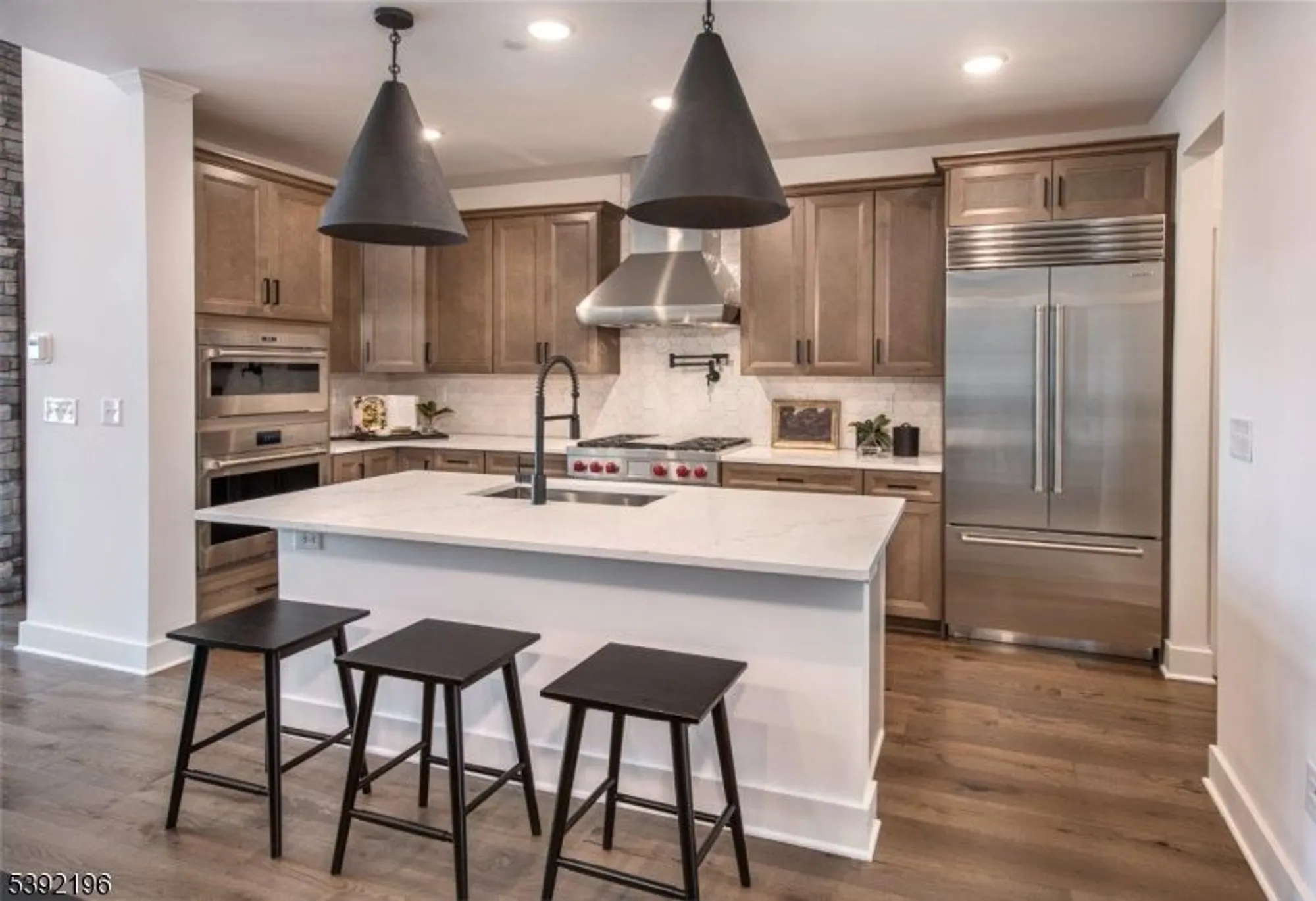 Property Slideshow image 7 of 18 | 20 whitaker ln, Far Hills, NJ, 07931