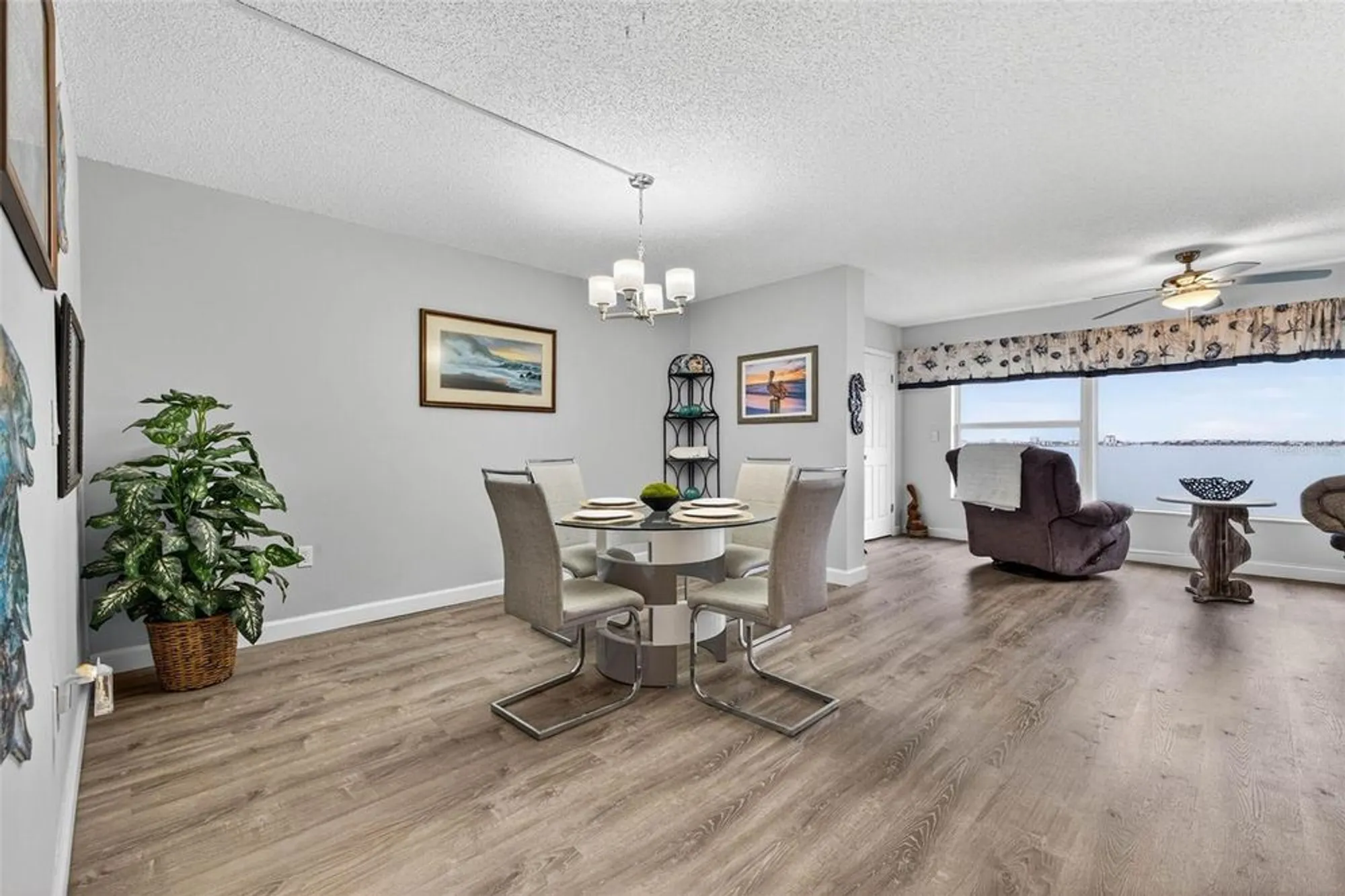 Property Slideshow image 13 of 44 | 6020 shore blvd 602, Gulfport, FL, 33707