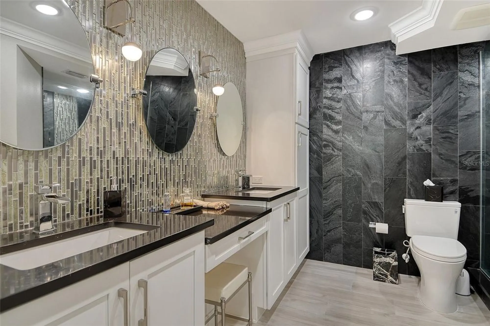 Property Slideshow image 52 of 82 | 19 whispering sands dr apt 1105, Sarasota, FL, 34242