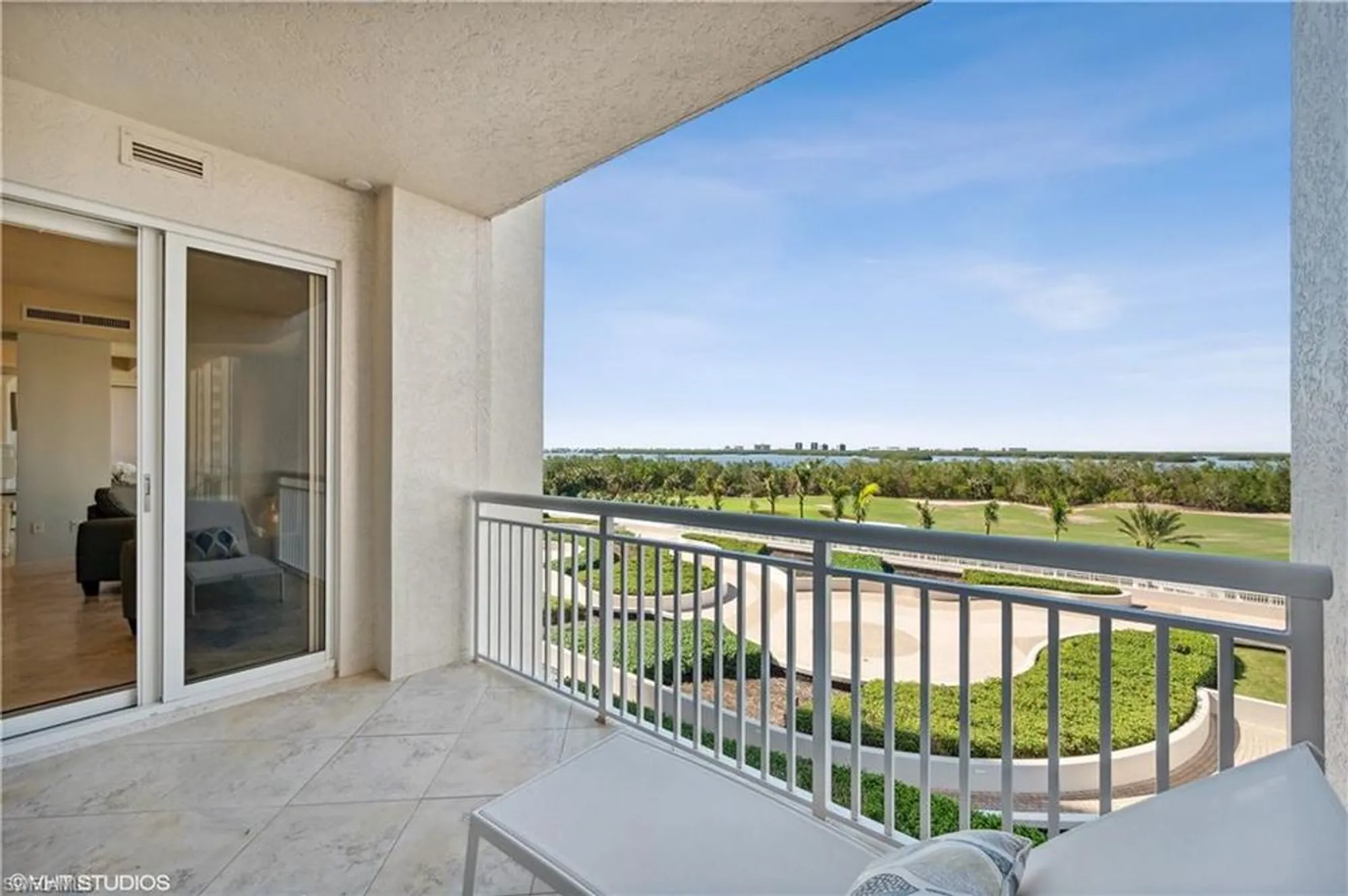 Property Slideshow image 31 of 50 | 4951 bonita bay blvd unit 504, Bonita Springs, FL, 34134