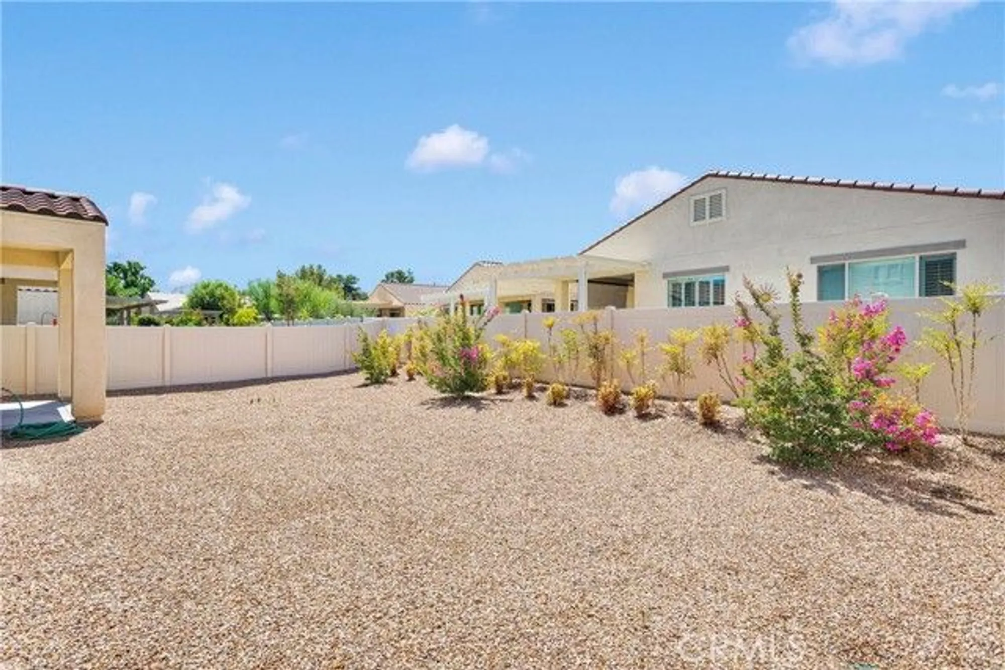 Property Slideshow image 38 of 46 | 18935 lariat st, Apple Valley, CA, 92308