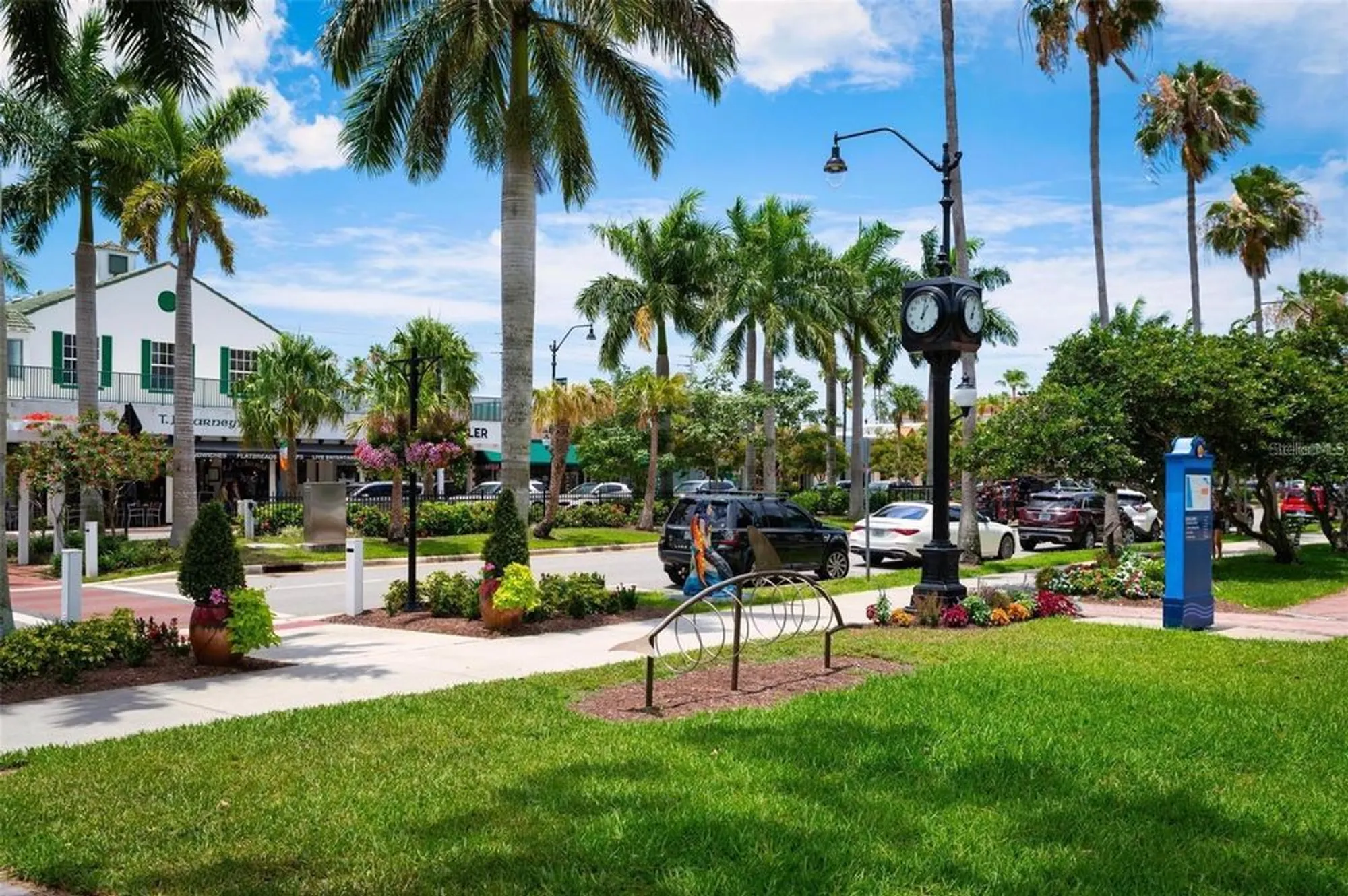 Property Slideshow image 59 of 62 | 214 fair winds dr # 214, Nokomis, FL, 34275