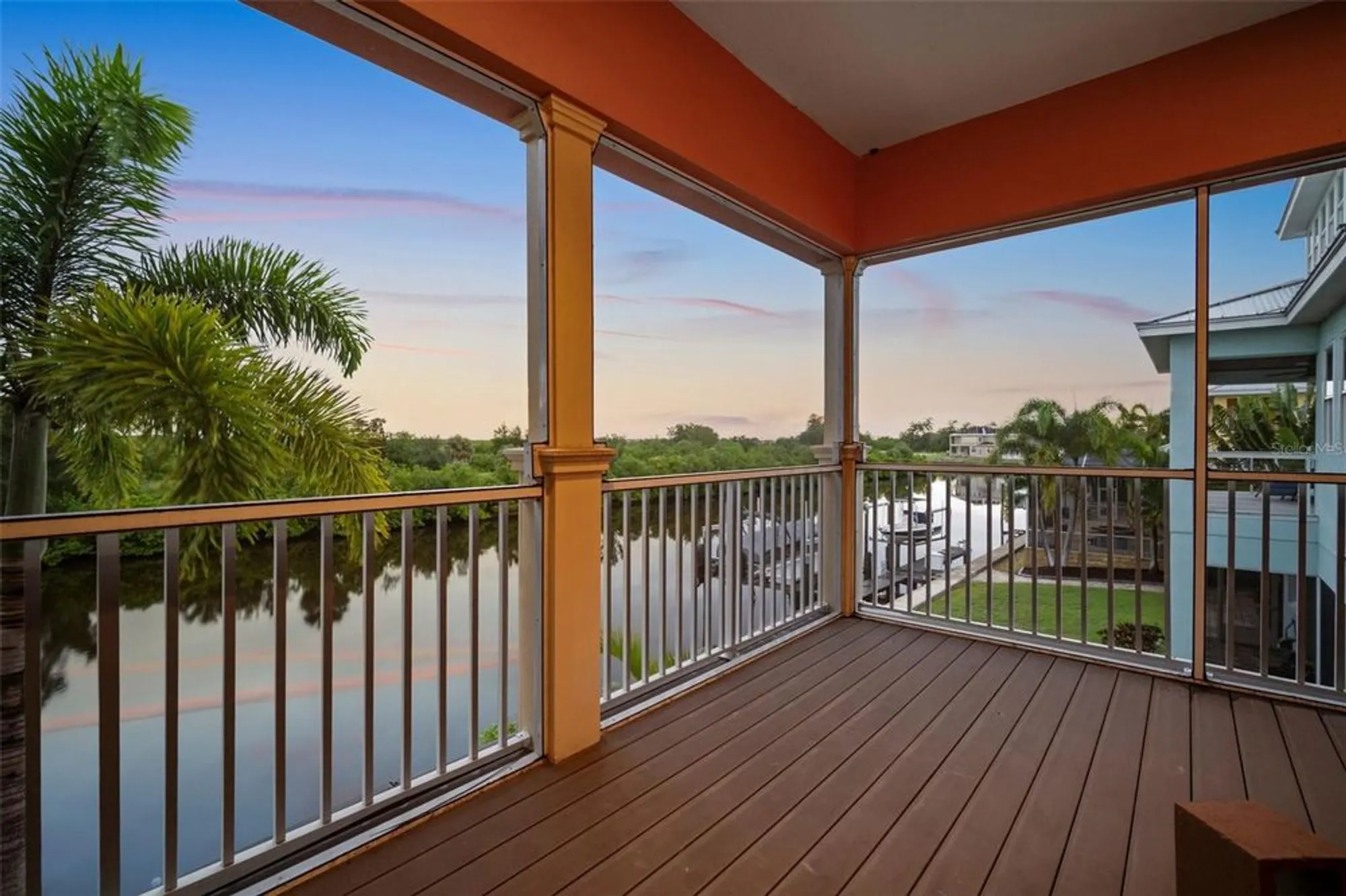 Property Slideshow image 56 of 94 | 825 islebay dr, Apollo Beach, FL, 33572