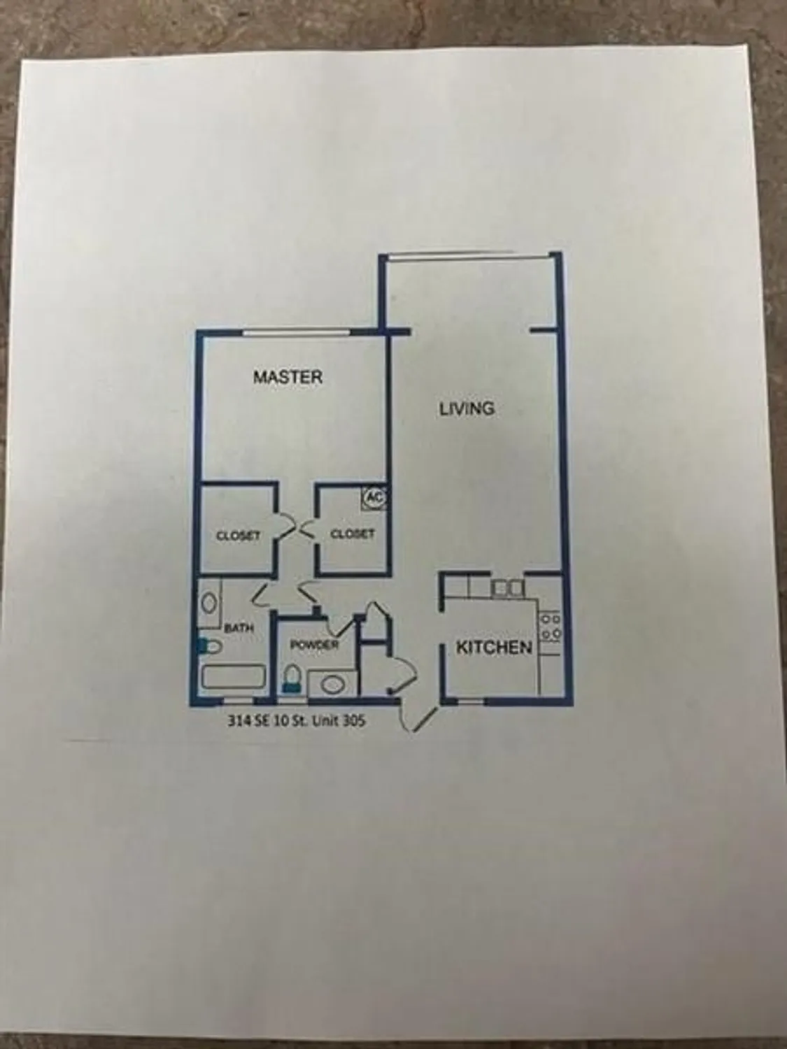 Property Slideshow image 14 of 15 | 314 se 10th st 305, Dania Beach, FL, 33004