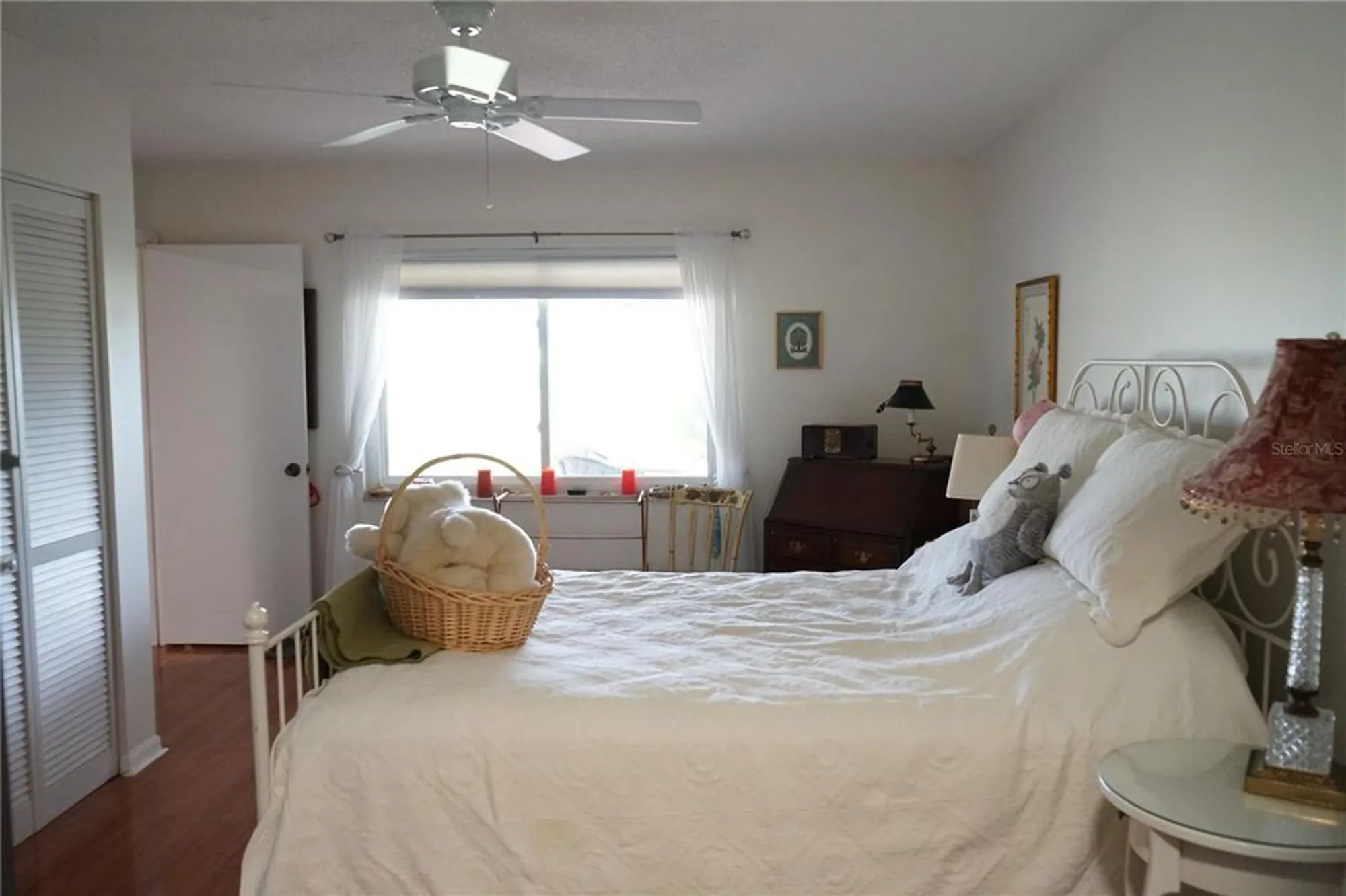 Property Slideshow image 22 of 61 | 2127 hailstone cir, Sun City Center, FL, 33573