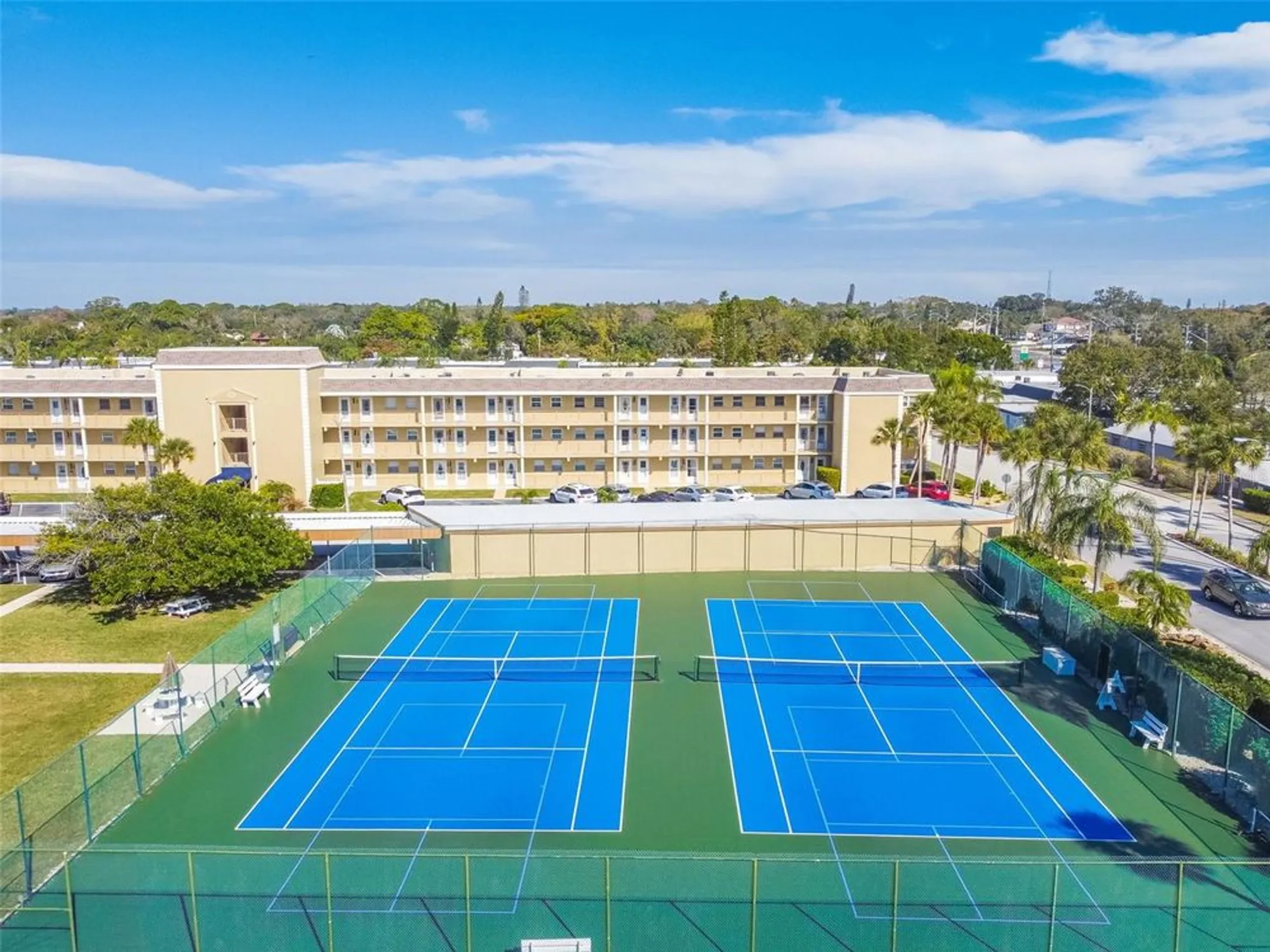 Property Slideshow image 43 of 51 | 334 boca ciega point blvd # 606, St Petersburg, FL, 33708