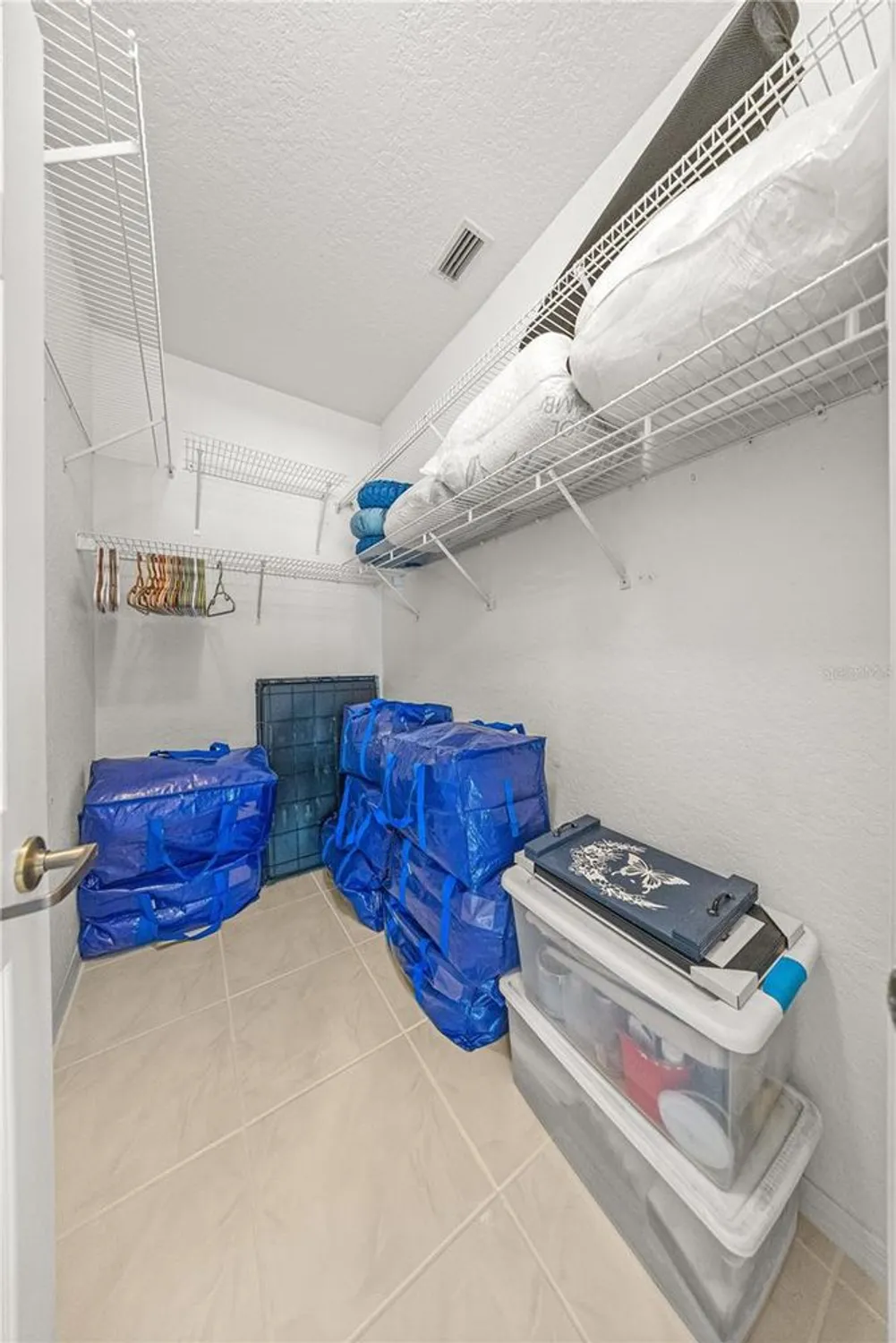 Property Slideshow image 16 of 40 | 11594 sw 75th cir, Ocala, FL, 34476