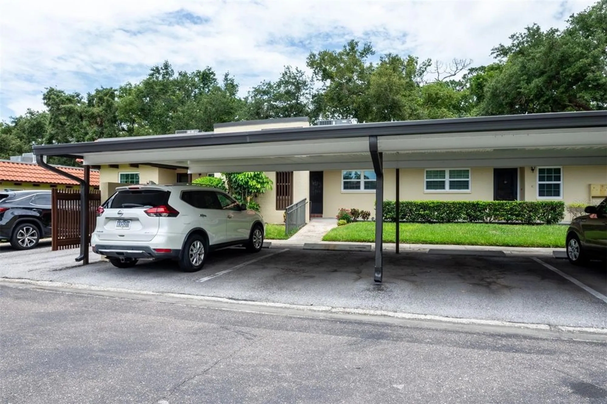 Property Slideshow image 35 of 84 | 1701 pinehurst rd apt 24b, Dunedin, FL, 34698