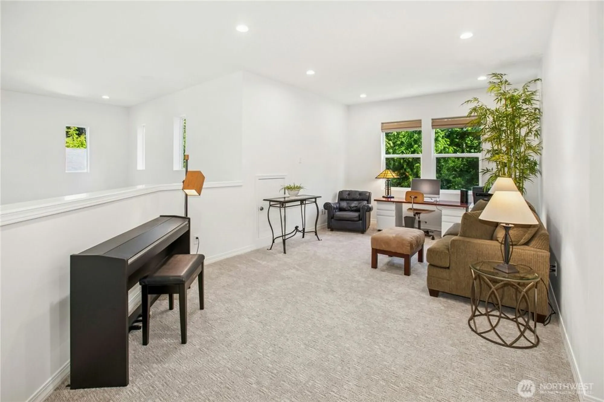 Property Slideshow image 14 of 25 | 22864 ne 130th st, Redmond, WA, 98053