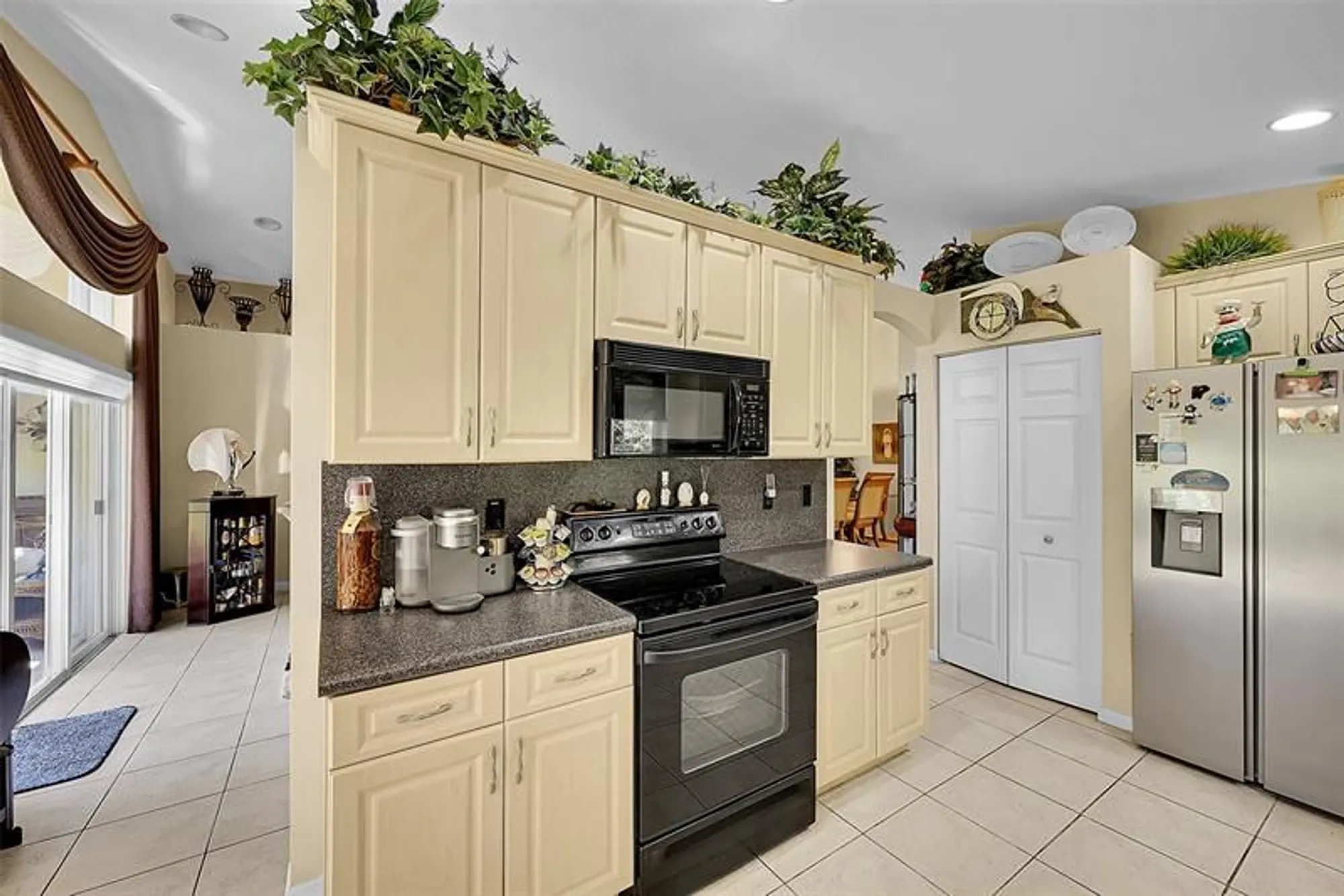 Property Slideshow image 11 of 45 | 7822 vista palms way, Lake Worth, FL, 33467