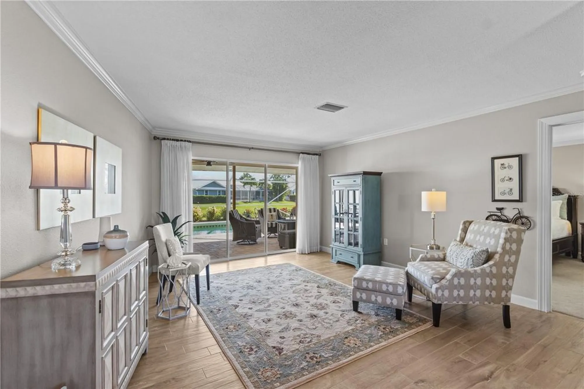 Property Slideshow image 6 of 64 | 557 warwick ct, Venice, FL, 34293