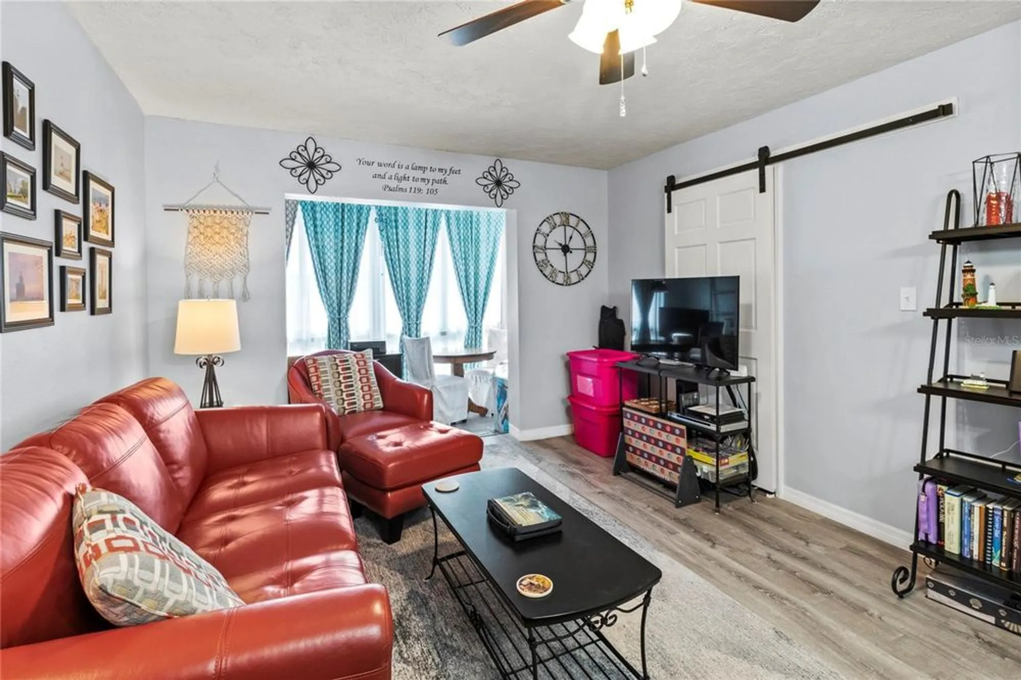 Property Slideshow image 10 of 38 | 4189 heron way # 406e, Bradenton, FL, 34205