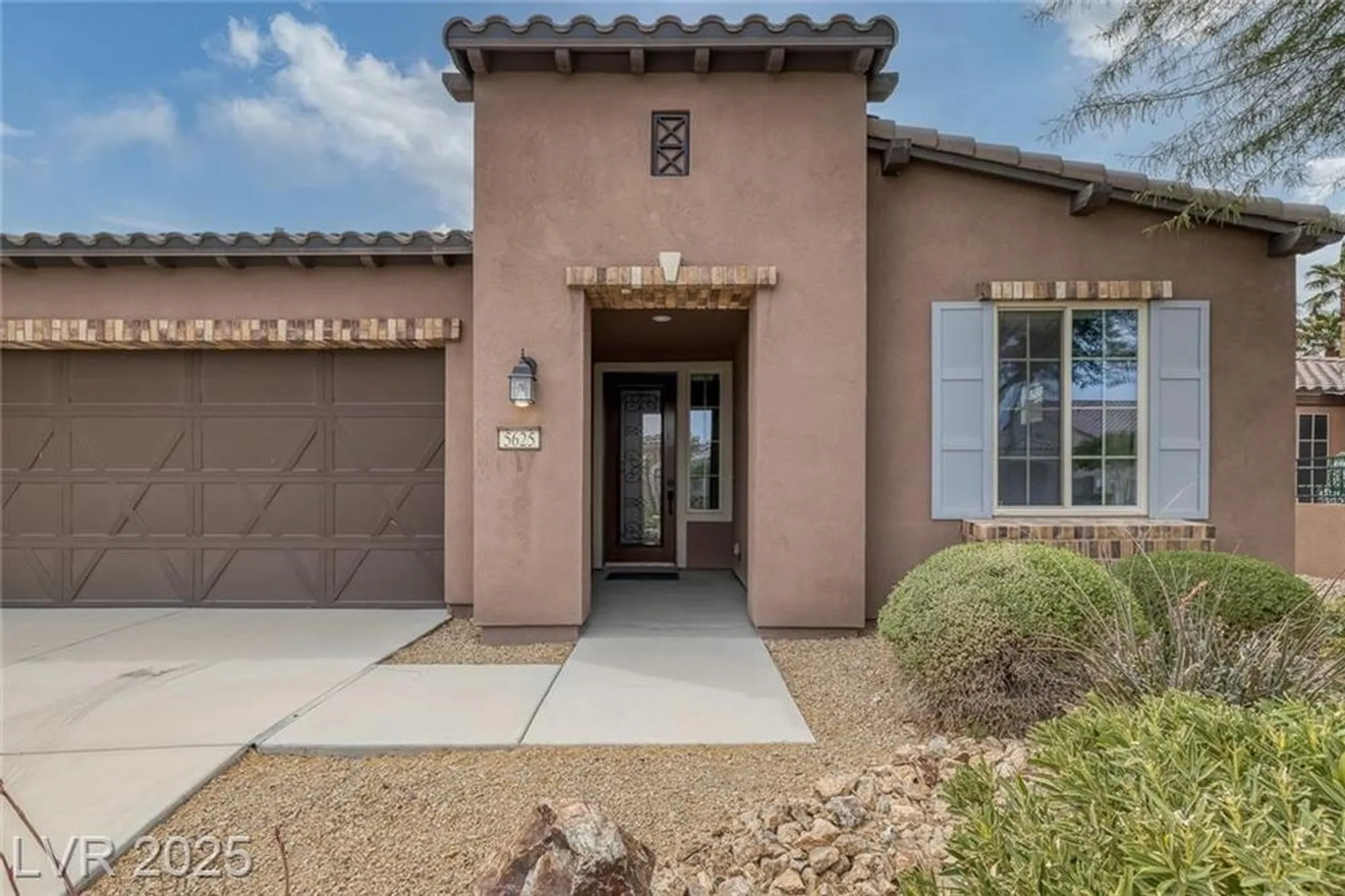 Property Slideshow image 4 of 32 | 5625 galivan vista st, North Las Vegas, NV, 89081
