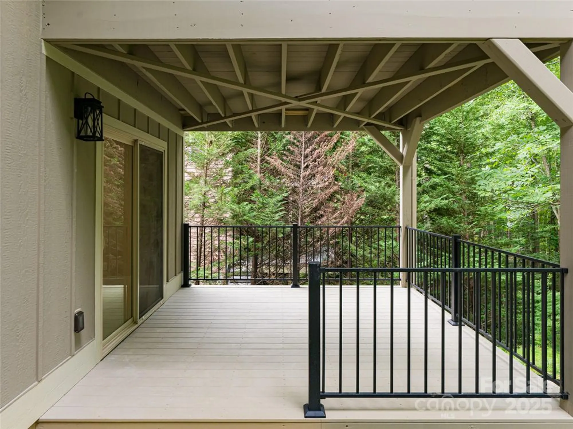 Property Slideshow image 42 of 48 | 281 carriage crest dr, Hendersonville, NC, 28791