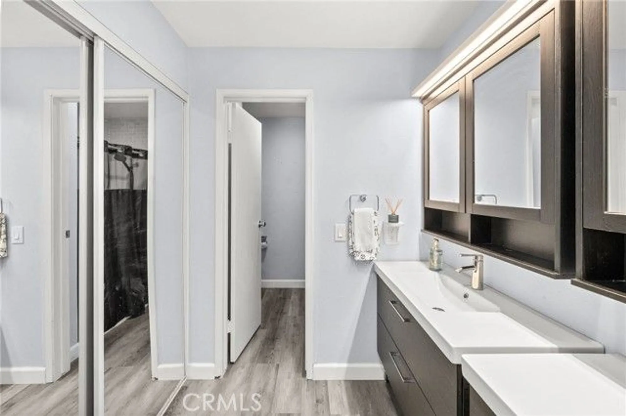 Property Slideshow image 14 of 23 | 28661 via las flores, Murrieta, CA, 92563