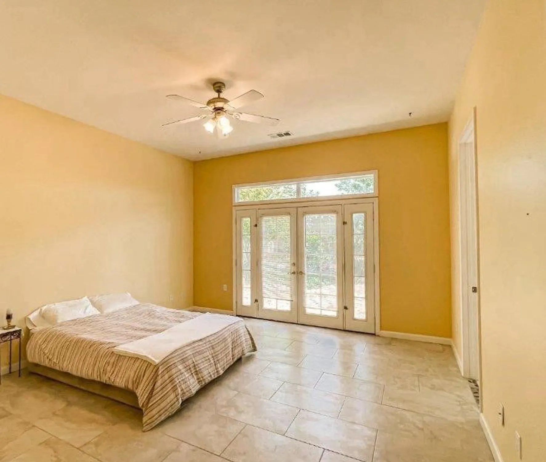 Property Slideshow image 9 of 30 | 14303 terrazzo dr, Bakersfield, CA, 93306