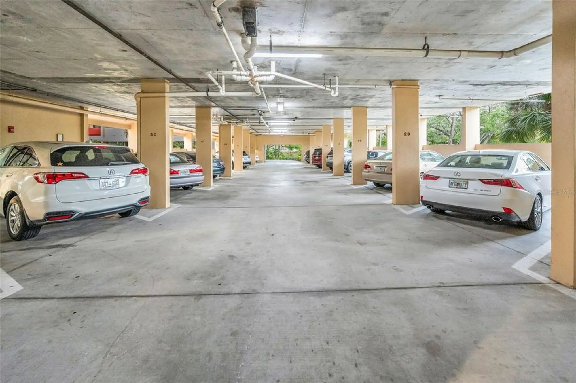 Property Slideshow image 35 of 57 | 3062 eastland blvd unit 402, Clearwater, FL, 33761