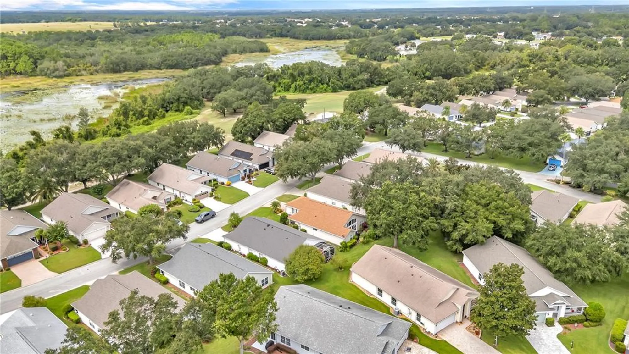 Property Slideshow image 36 of 42 | 25008 cranes roost cir, Leesburg, FL, 34748