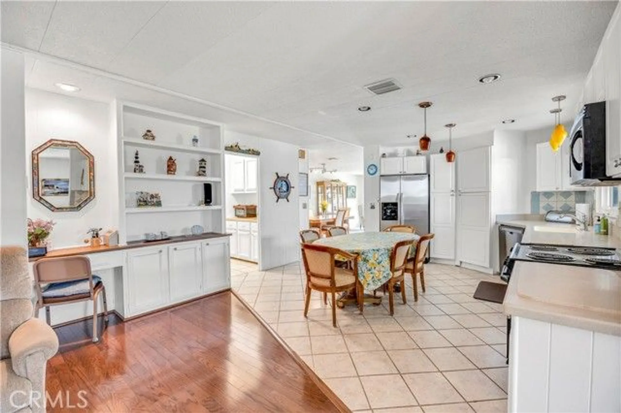 Property Slideshow image 18 of 45 | 2908 jacaranda way, Hemet, CA, 92545