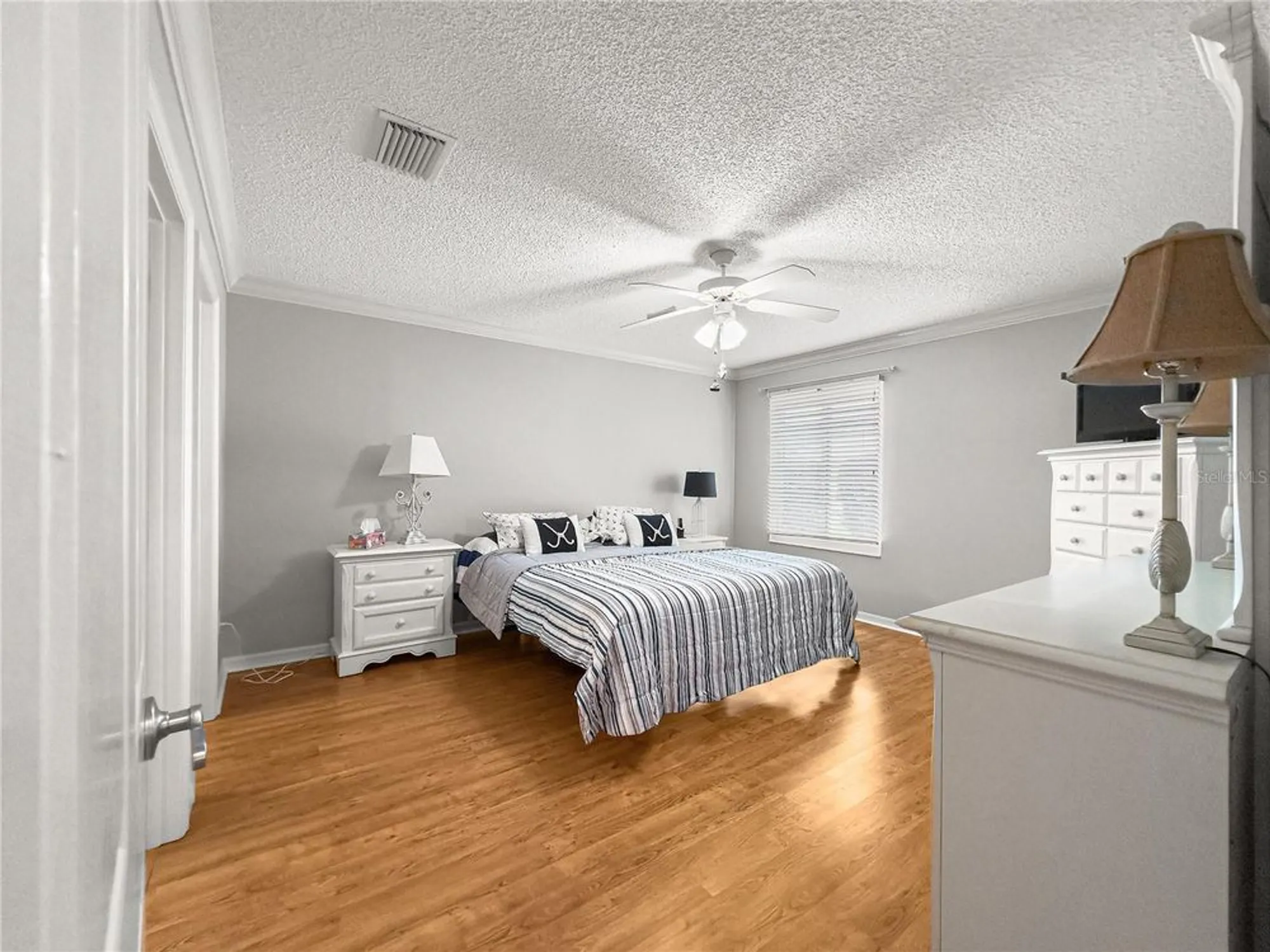 Property Slideshow image 18 of 56 | 8069 se 174th ludlow pl, The Villages, FL, 32162