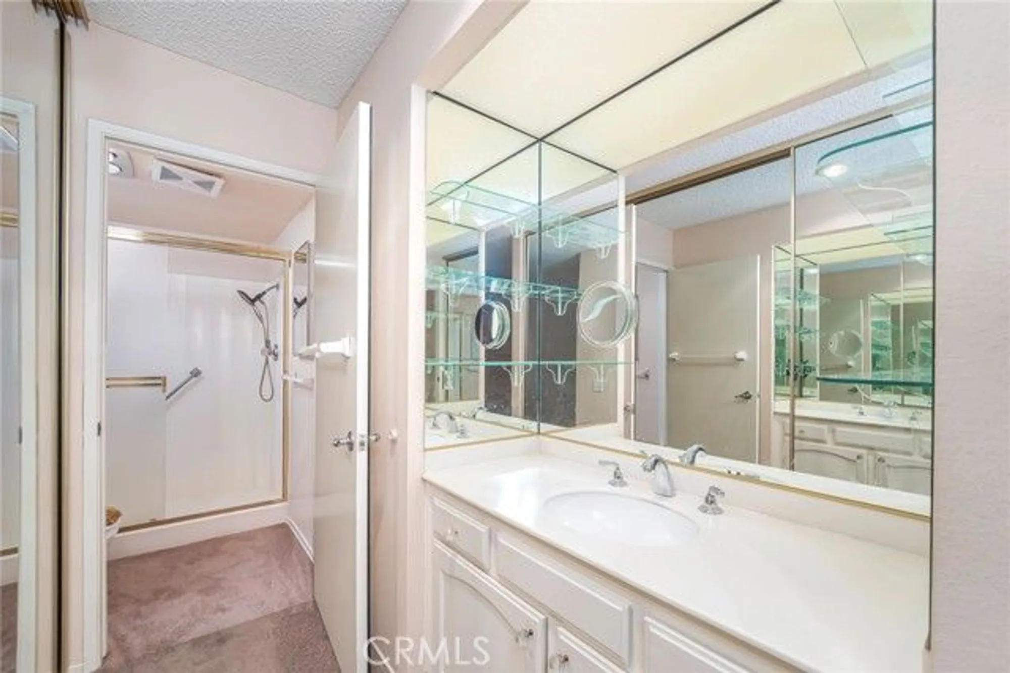 Property Slideshow image 18 of 28 | 3500 bahia blanca 3b, Laguna Woods, CA, 92637