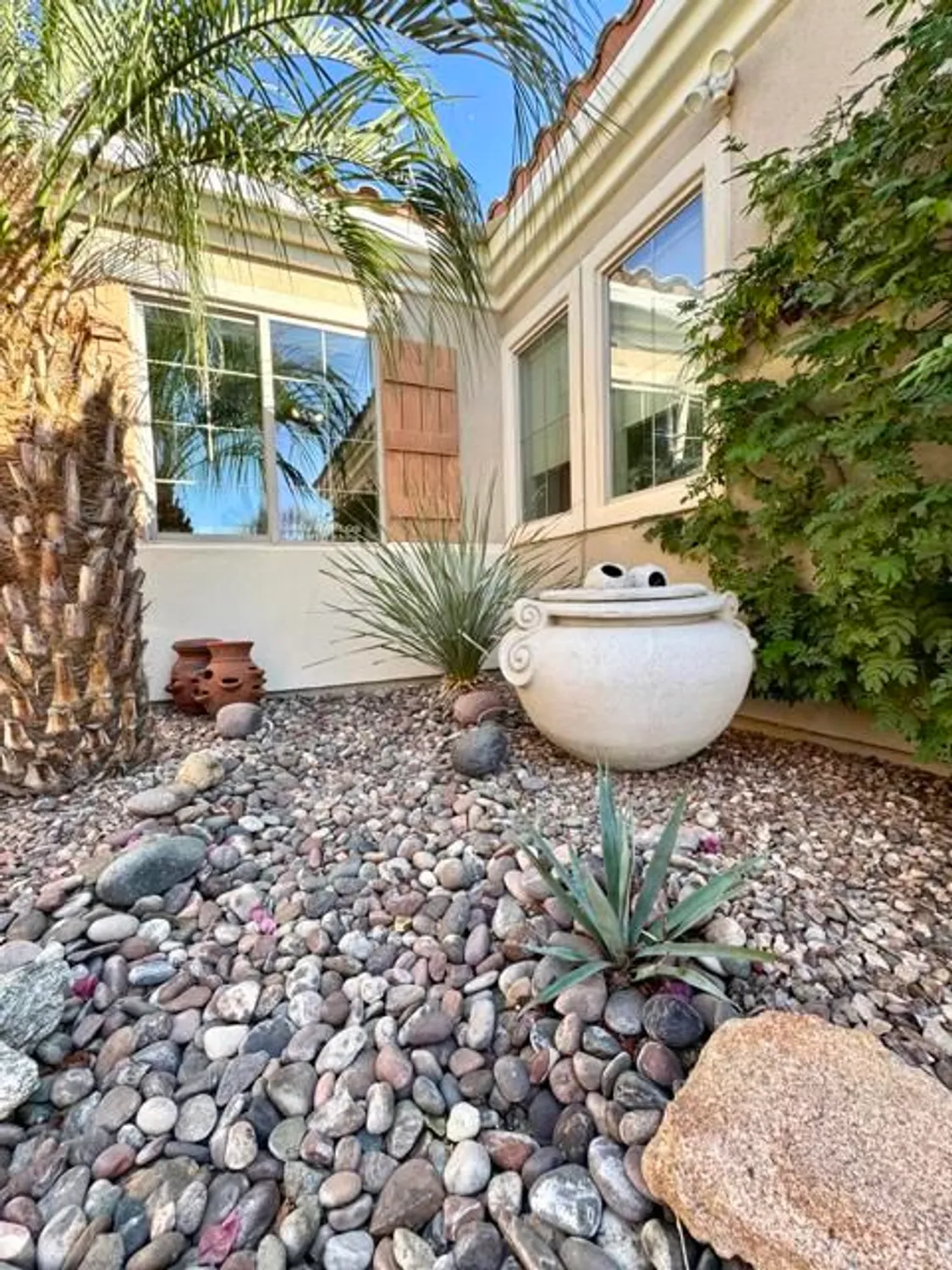 Property Slideshow image 58 of 113 | 80372 camino san lucas, Indio, CA, 92203