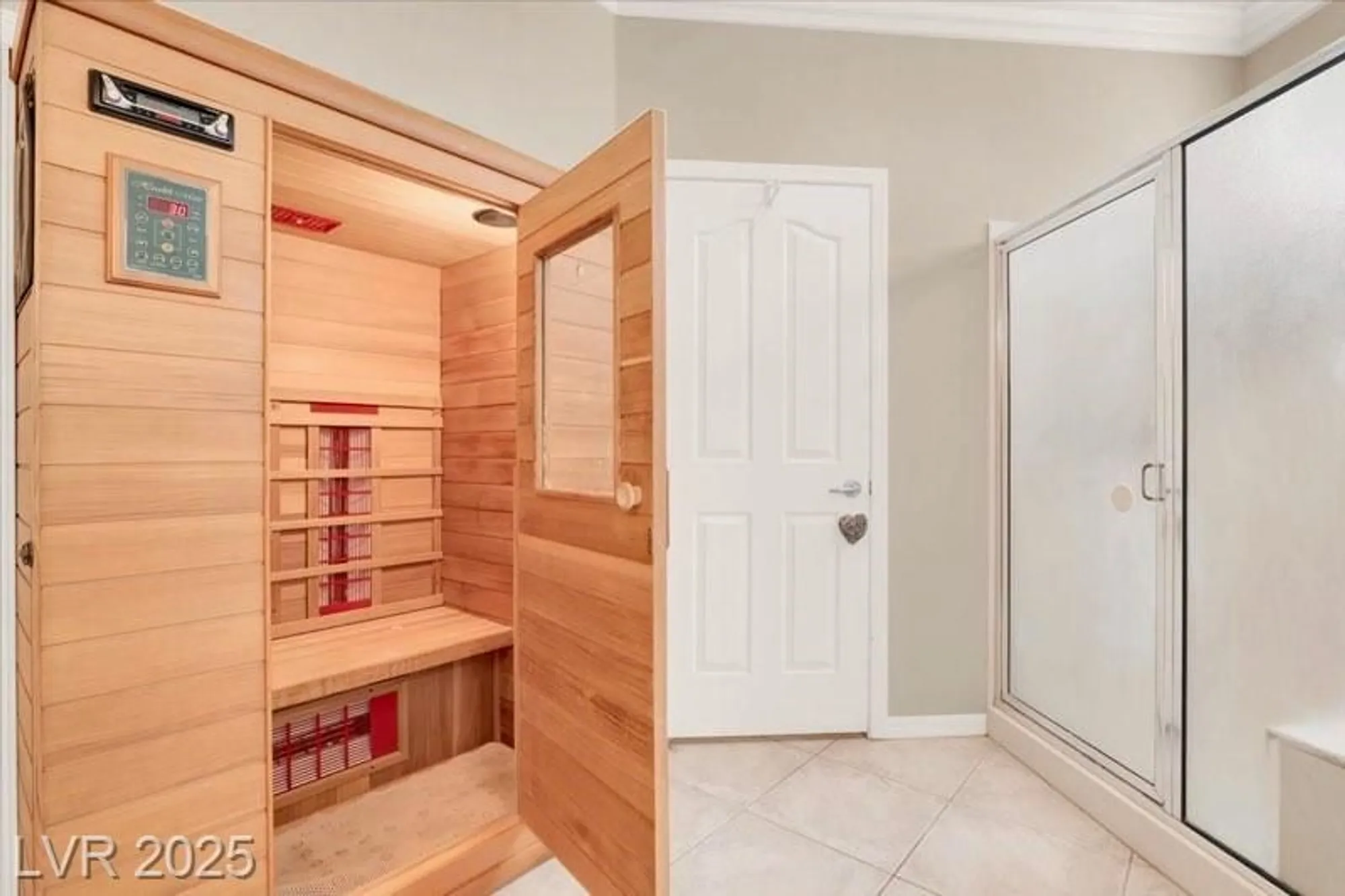 Property Slideshow image 15 of 68 | 3048 brownbirds nest dr, Henderson, NV, 89052