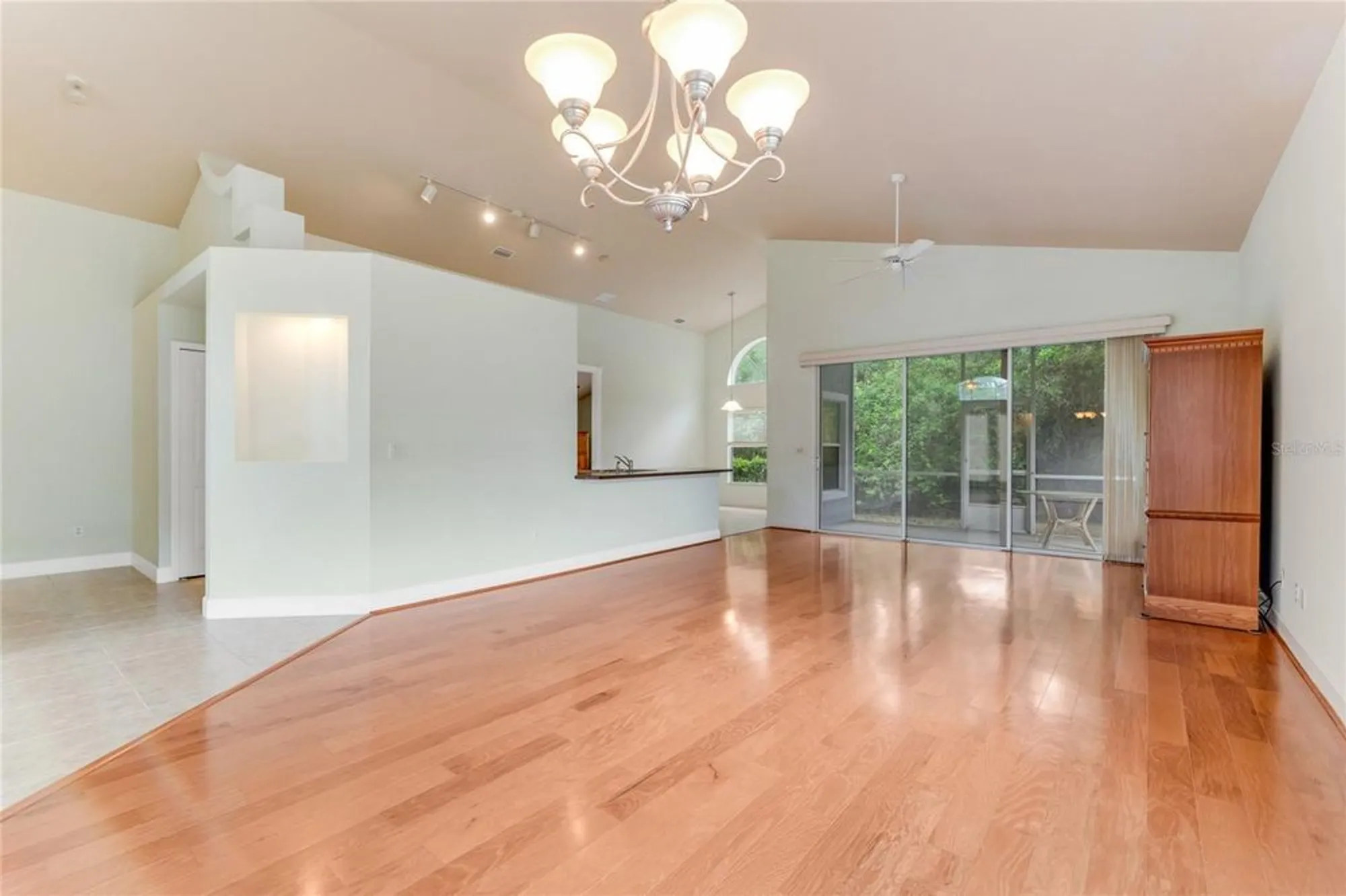 Property Slideshow image 6 of 40 | 1169 kilkenny ln, Ormond Beach, FL, 32174