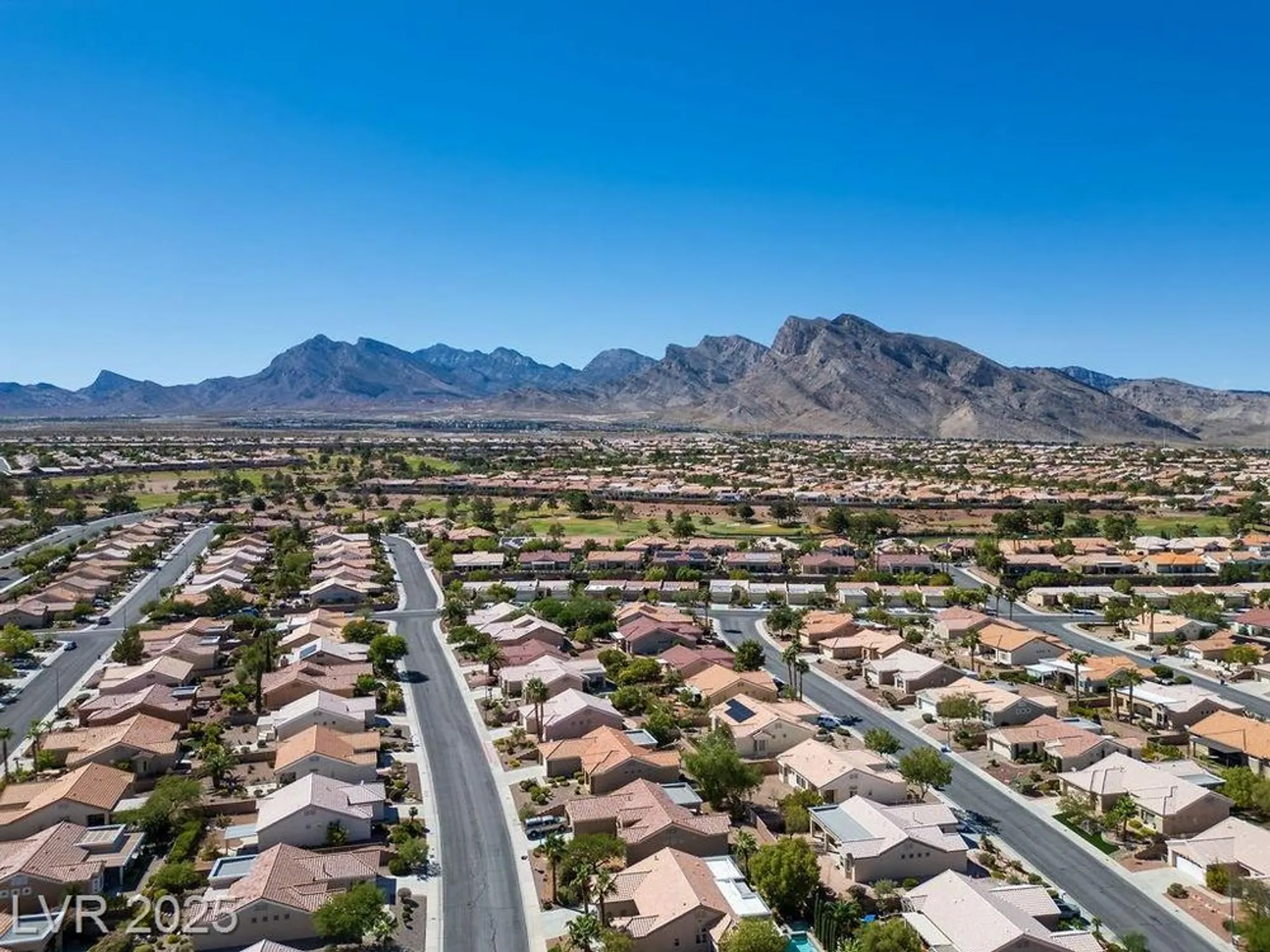 Property Slideshow image 36 of 74 | 10409 longwood dr, Las Vegas, NV, 89134