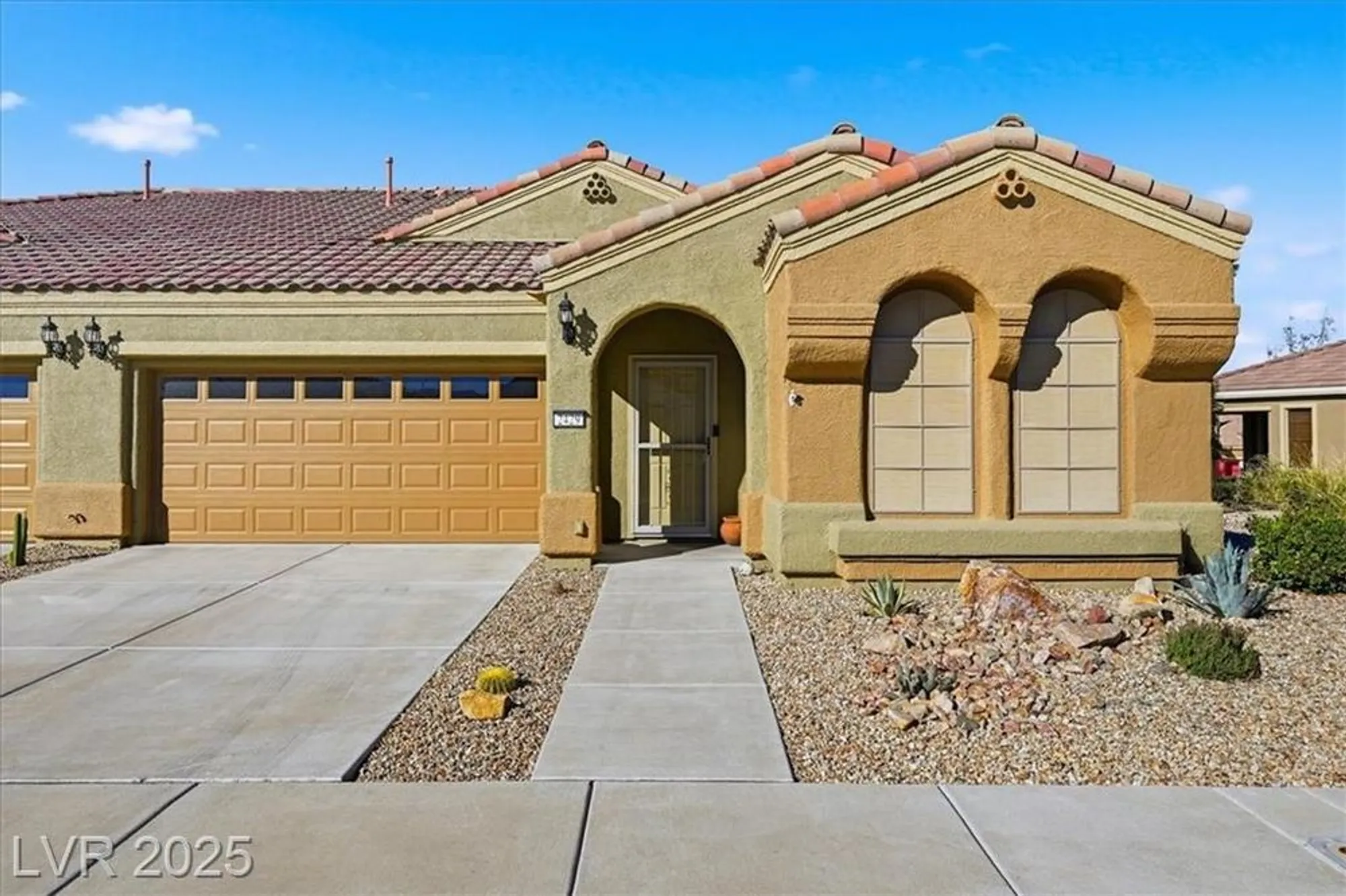 Property Slideshow image 1 of 35 | 2429 sun grazer st, Henderson, NV, 89044