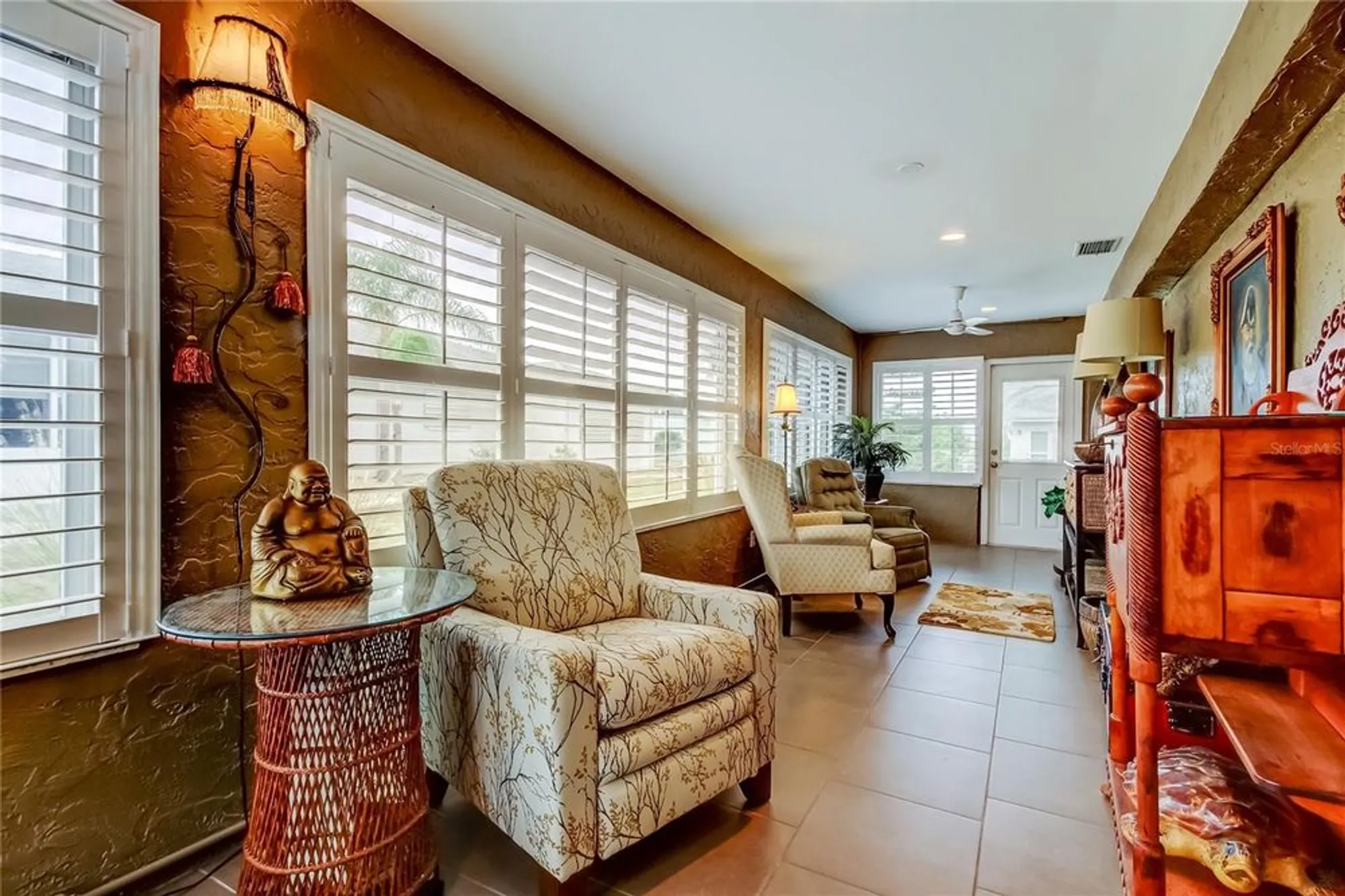 Property Slideshow image 34 of 77 | 329 club manor dr, Sun City Center, FL, 33573