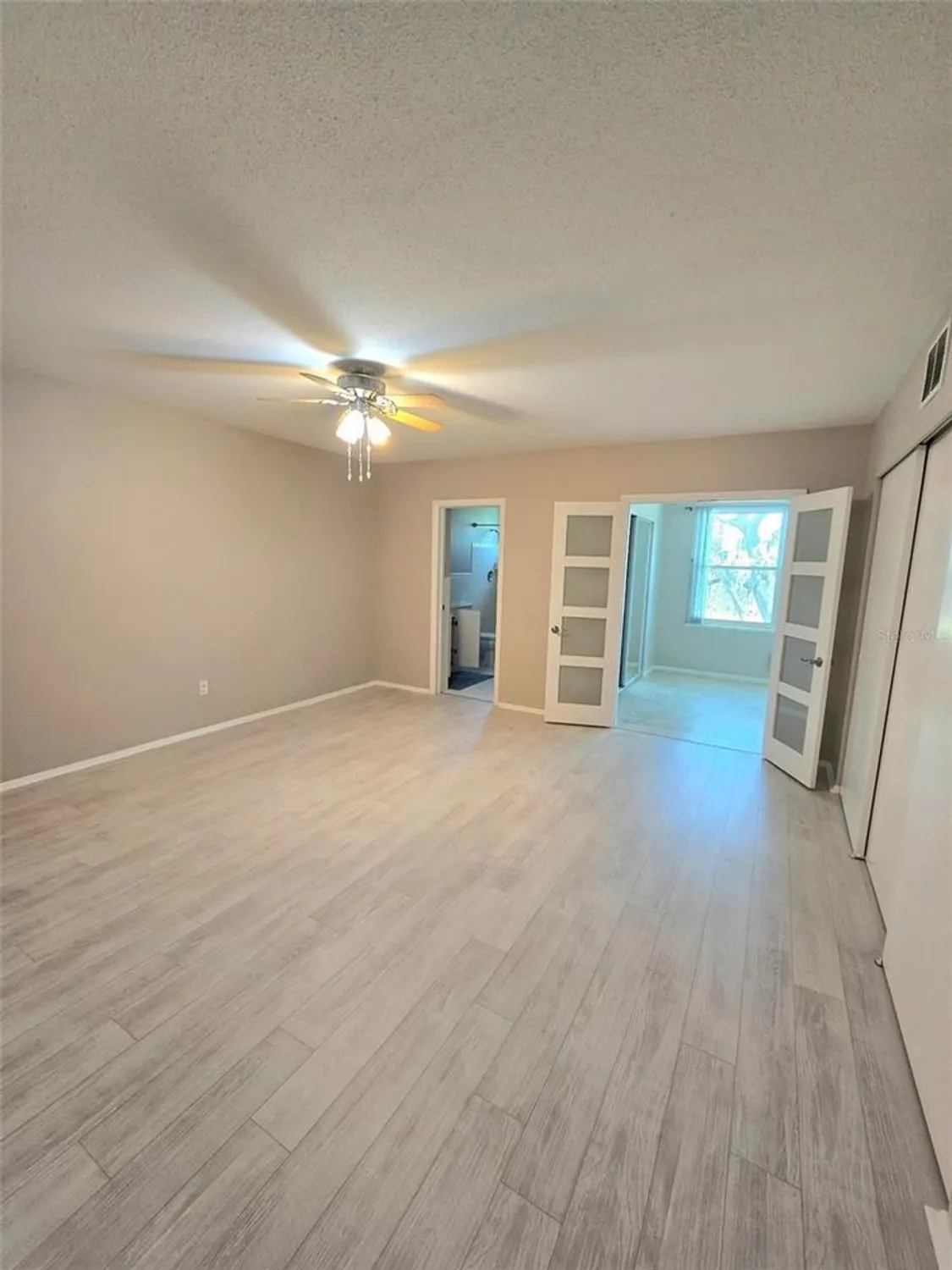 Property Slideshow image 13 of 26 | 2360 world parkway blvd apt 36, Clearwater, FL, 33763