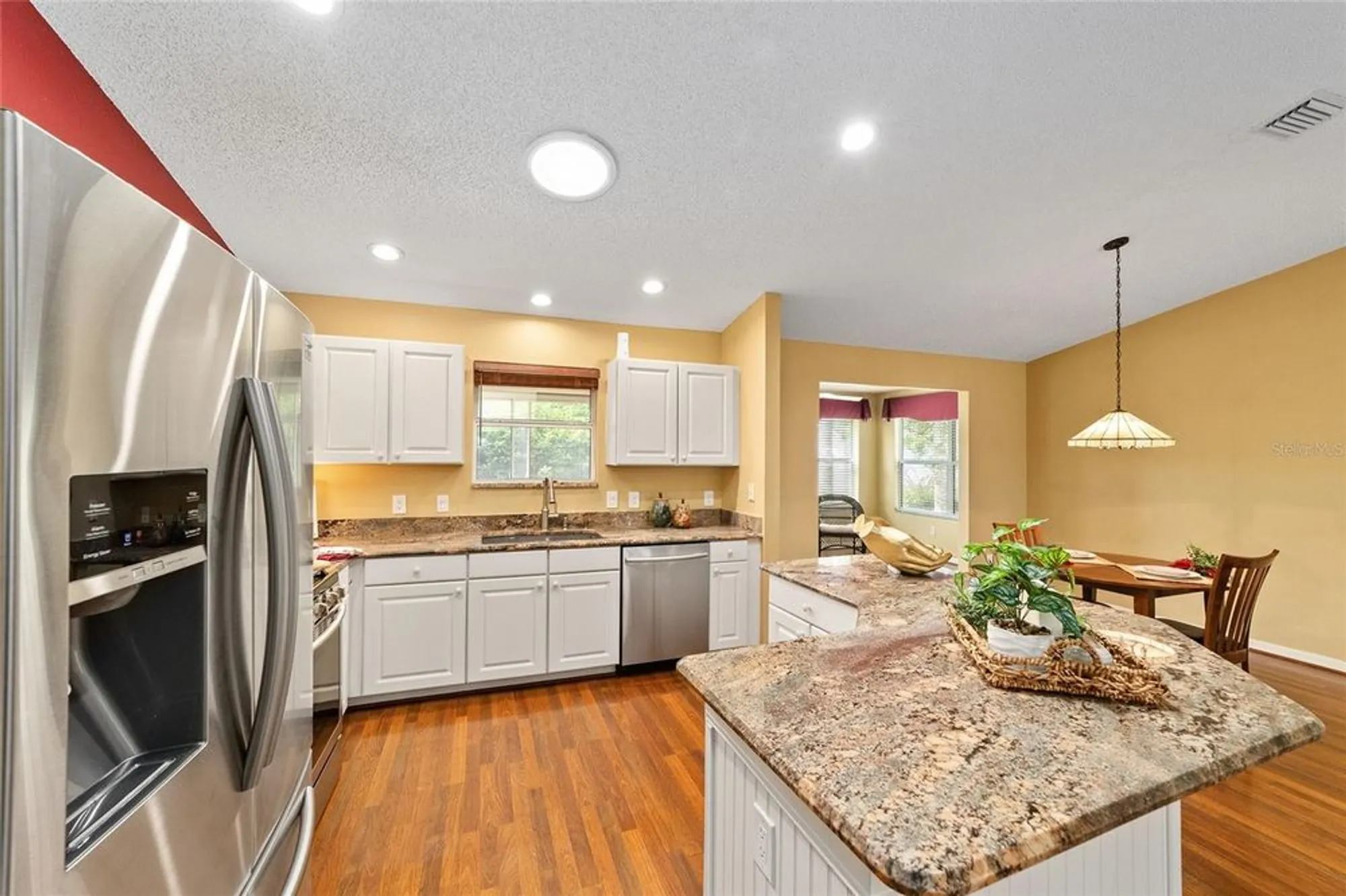 Property Slideshow image 13 of 34 | 290 jefferson ln, The Villages, FL, 32162