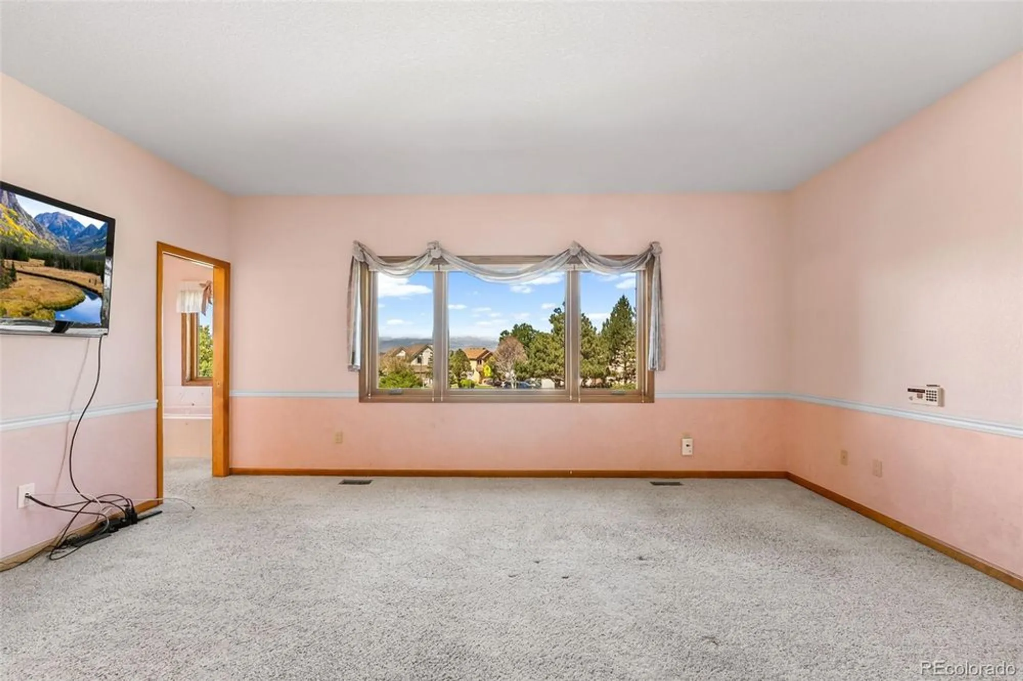 Property Slideshow image 20 of 31 | 36 carla way, Broomfield, CO, 80020