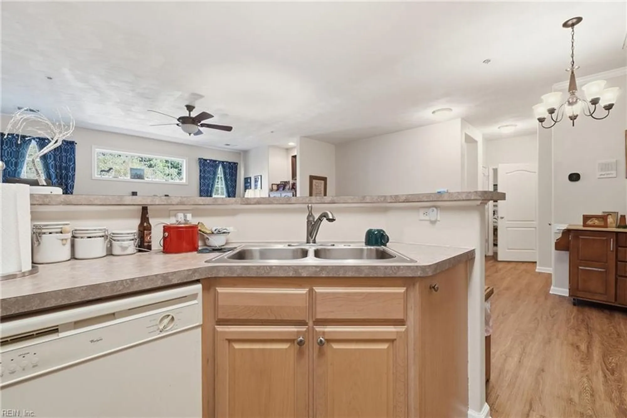 Property Slideshow image 17 of 34 | 2749 browning dr, Virginia Beach, VA, 23456