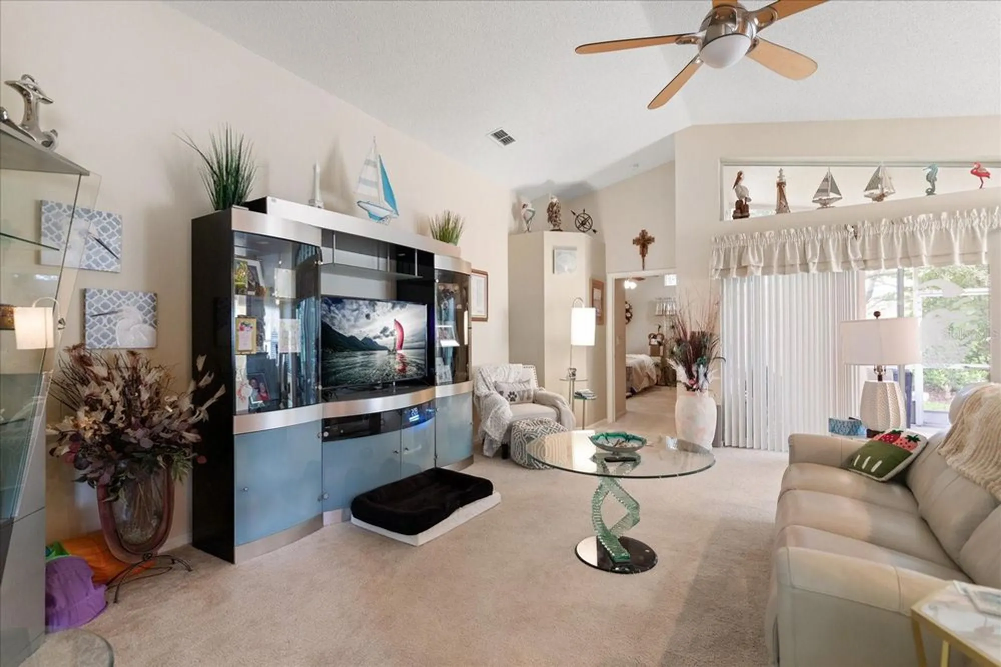 Property Slideshow image 13 of 28 | 371 quane ave, Spring Hill, FL, 34609