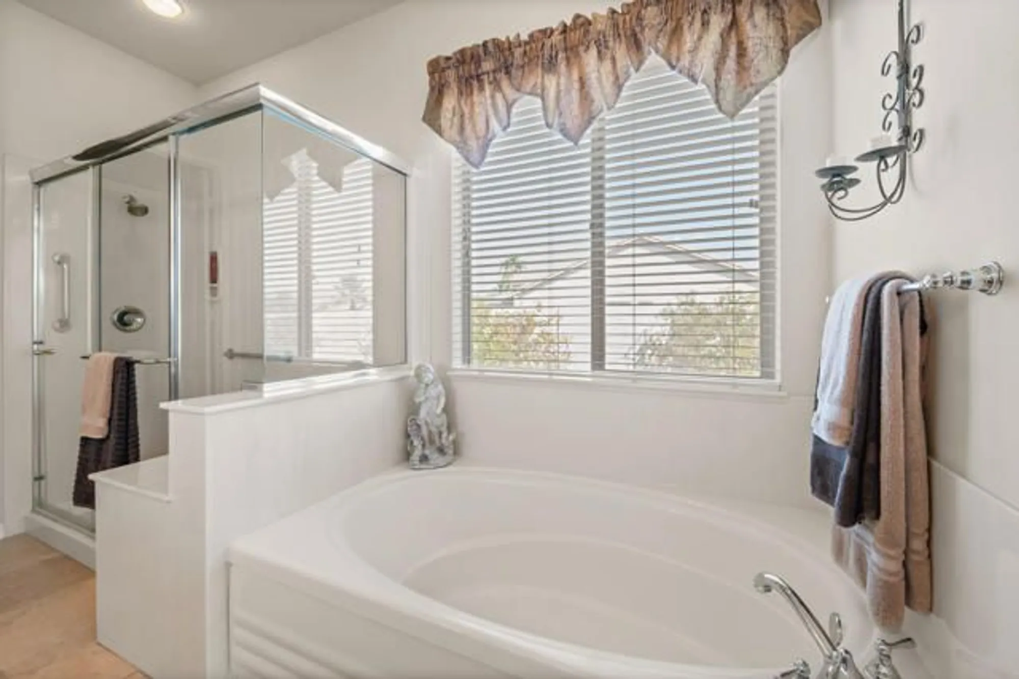 Property Slideshow image 28 of 78 | 80790 camino san lucas, Indio, CA, 92203