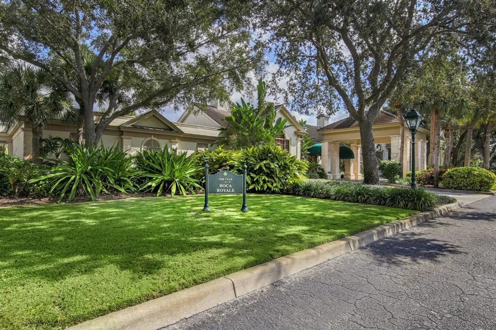 Property Slideshow image 36 of 60 | 26825 weiskopf dr, Englewood, FL, 34223