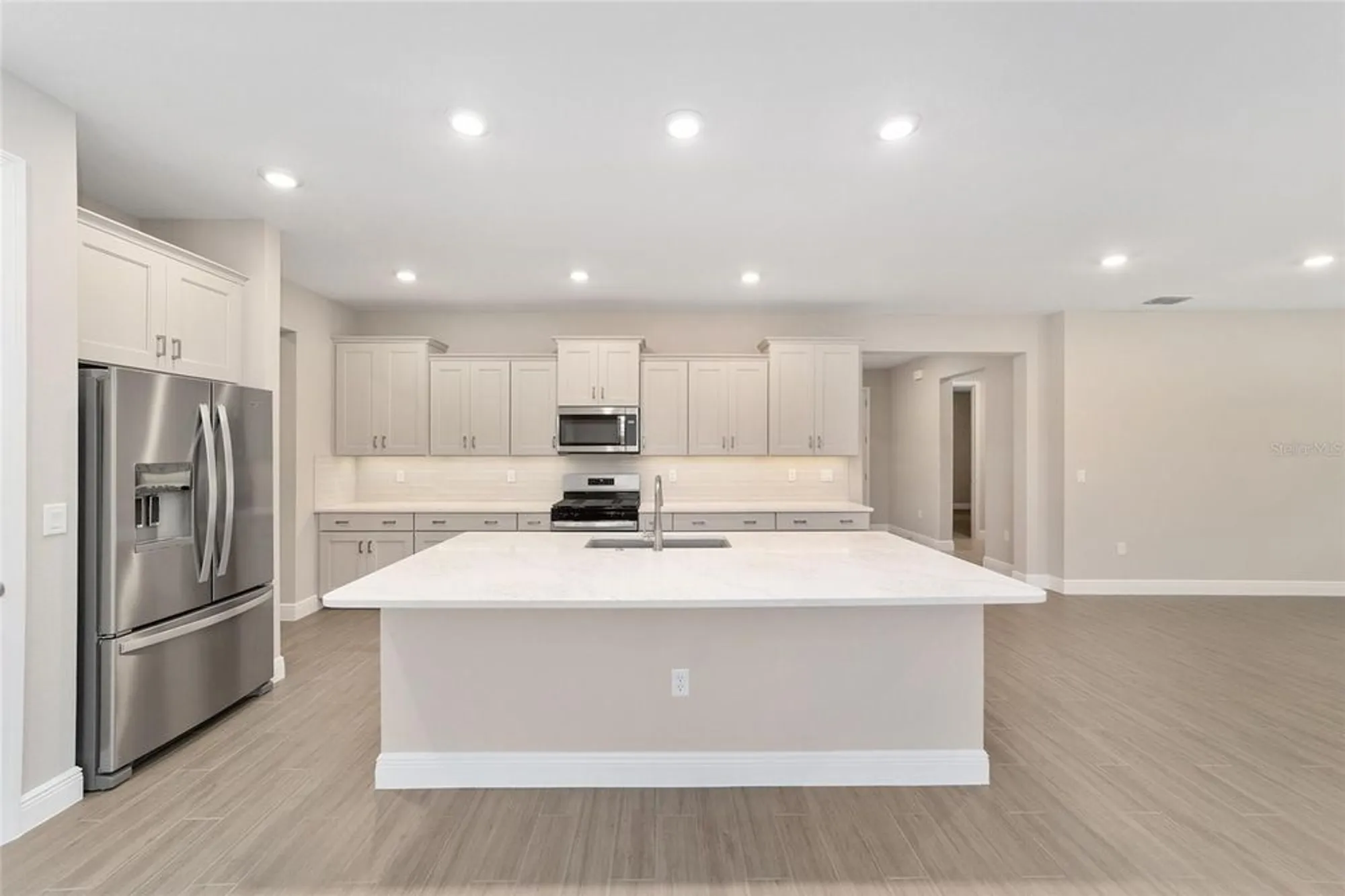 Property Slideshow image 16 of 40 | 10141 sw 106th cir, Ocala, FL, 34481