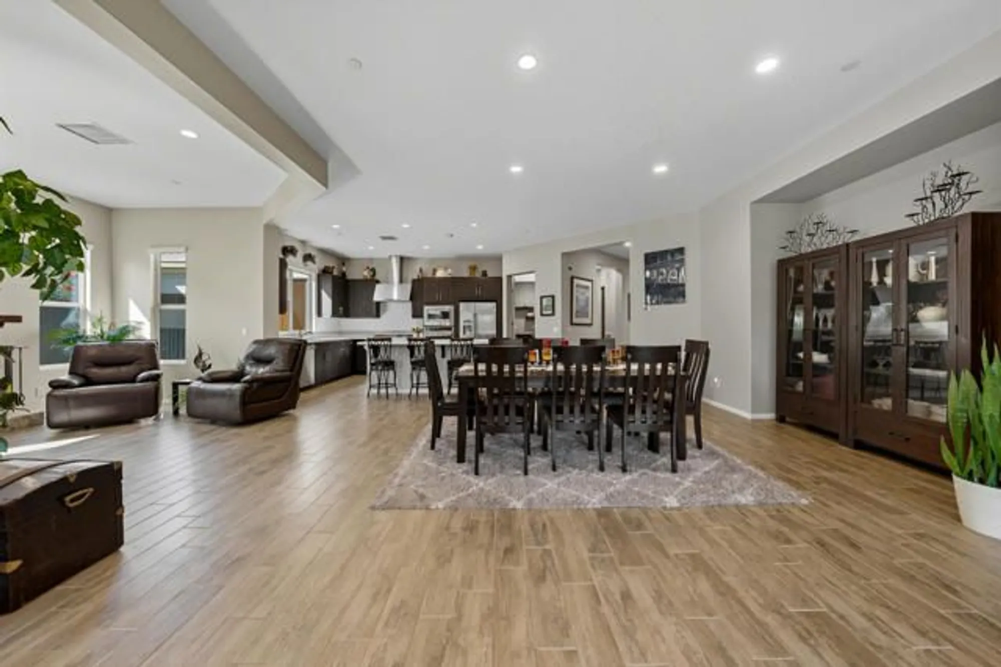 Property Slideshow image 17 of 67 | 82595 ladder canyon dr, Indio, CA, 92201