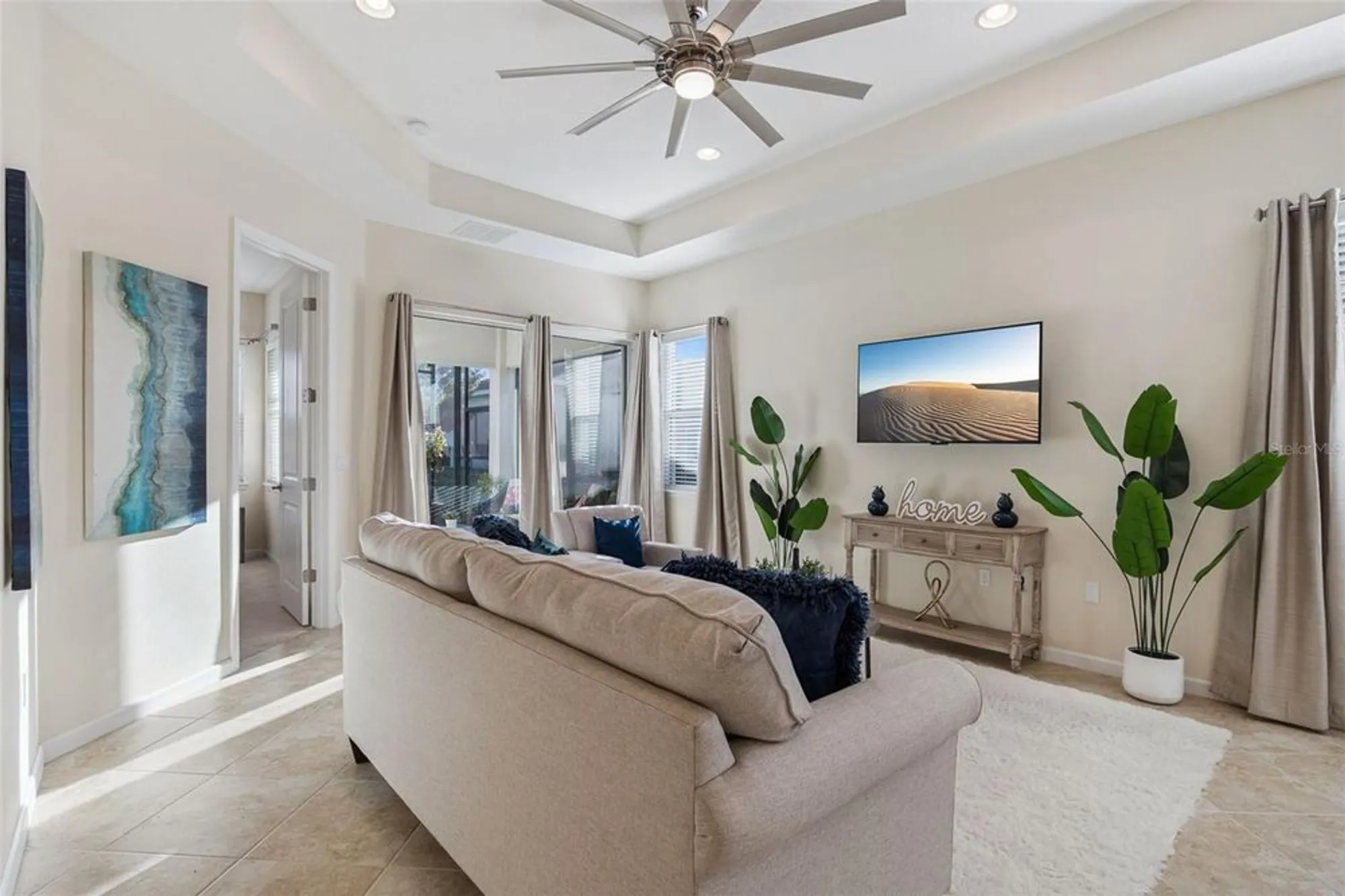 Property Slideshow image 6 of 47 | 404 tisbury ct, Deland, FL, 32724