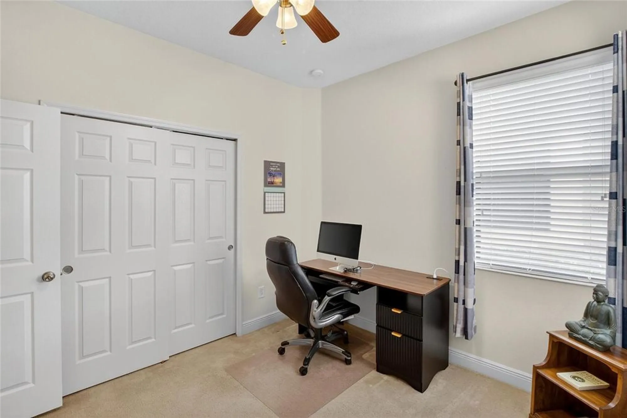 Property Slideshow image 32 of 58 | 307 bluewater falls ct, Apollo Beach, FL, 33572