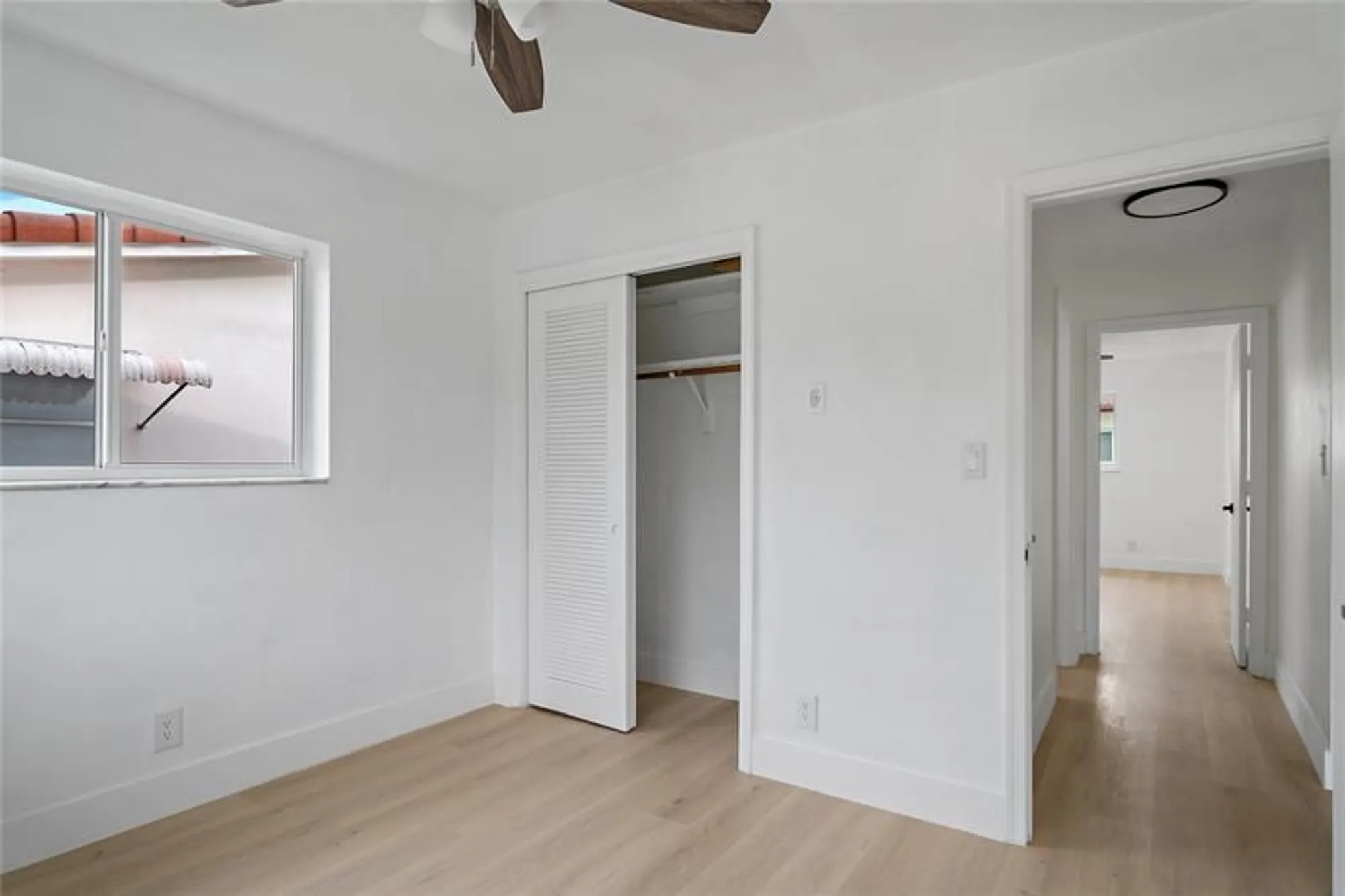 Property Slideshow image 22 of 34 | 4510 nw 49th dr, Tamarac, FL, 33319