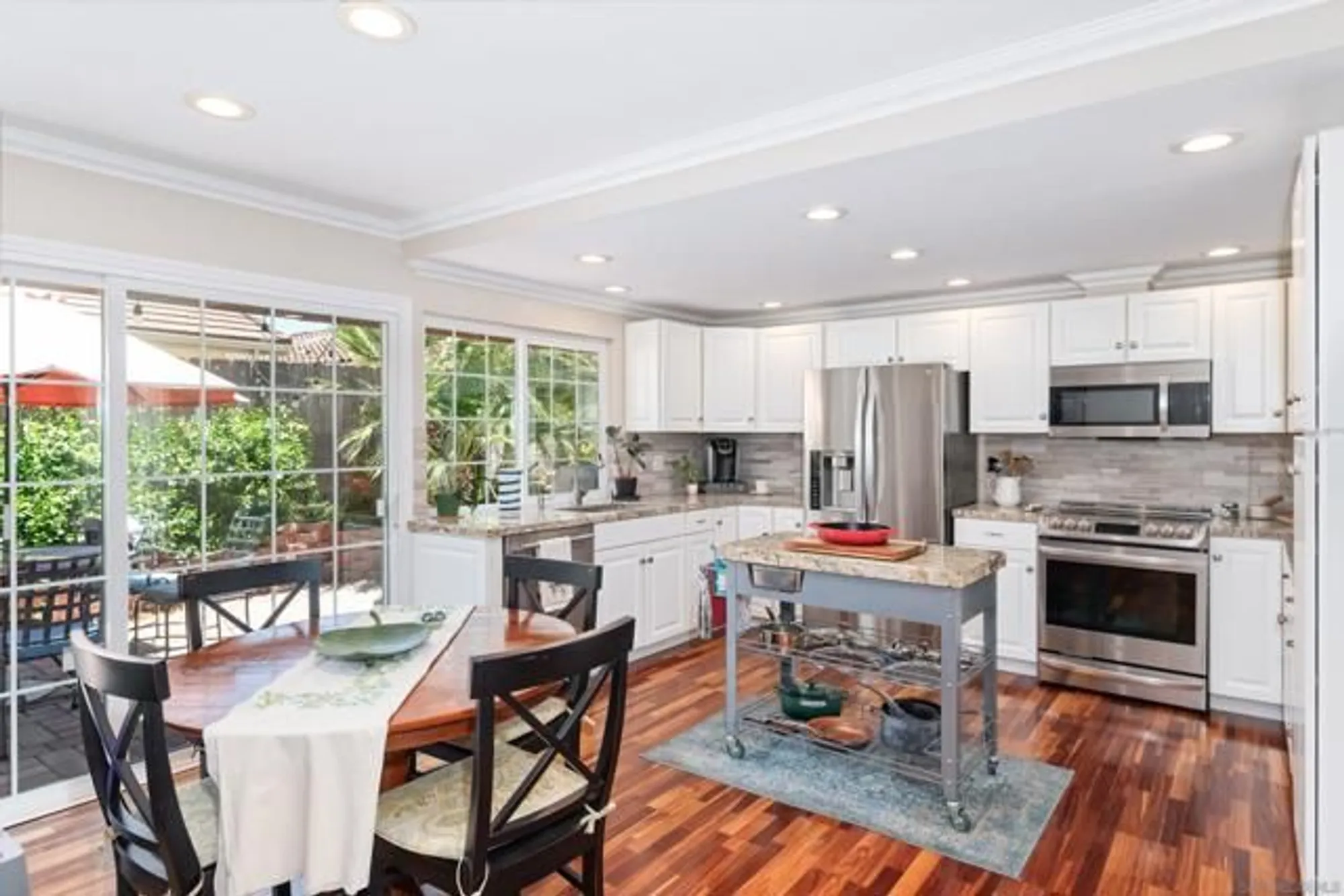 Property Slideshow image 9 of 34 | 17525 plaza gitana, San Diego, CA, 92128