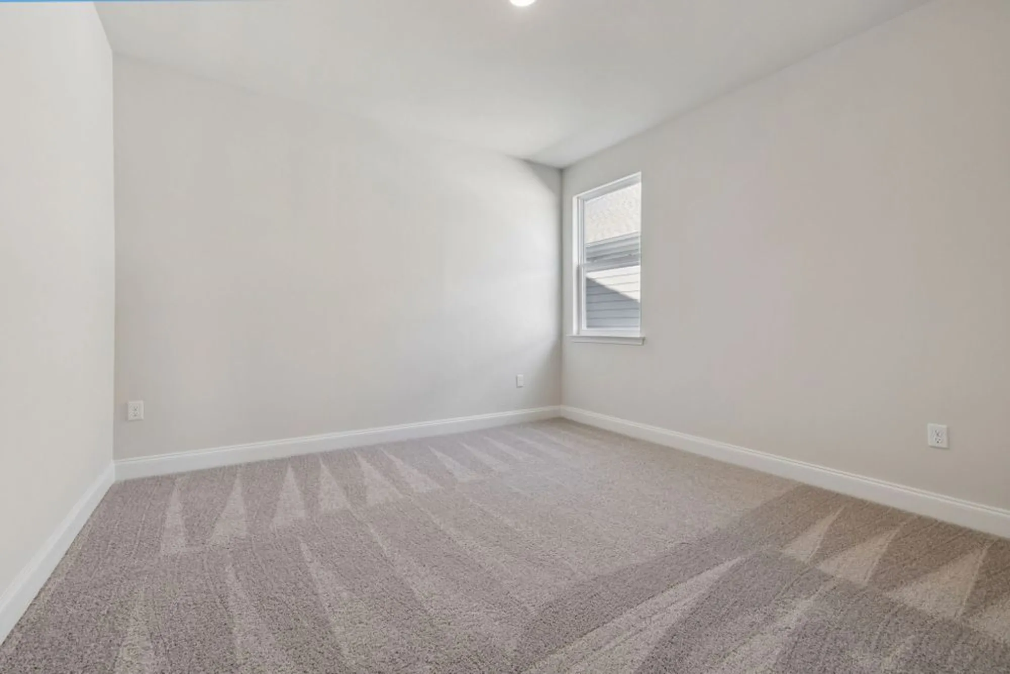 Property Slideshow image 26 of 50 | 360 stonehaus cir, Antioch, TN, 37013