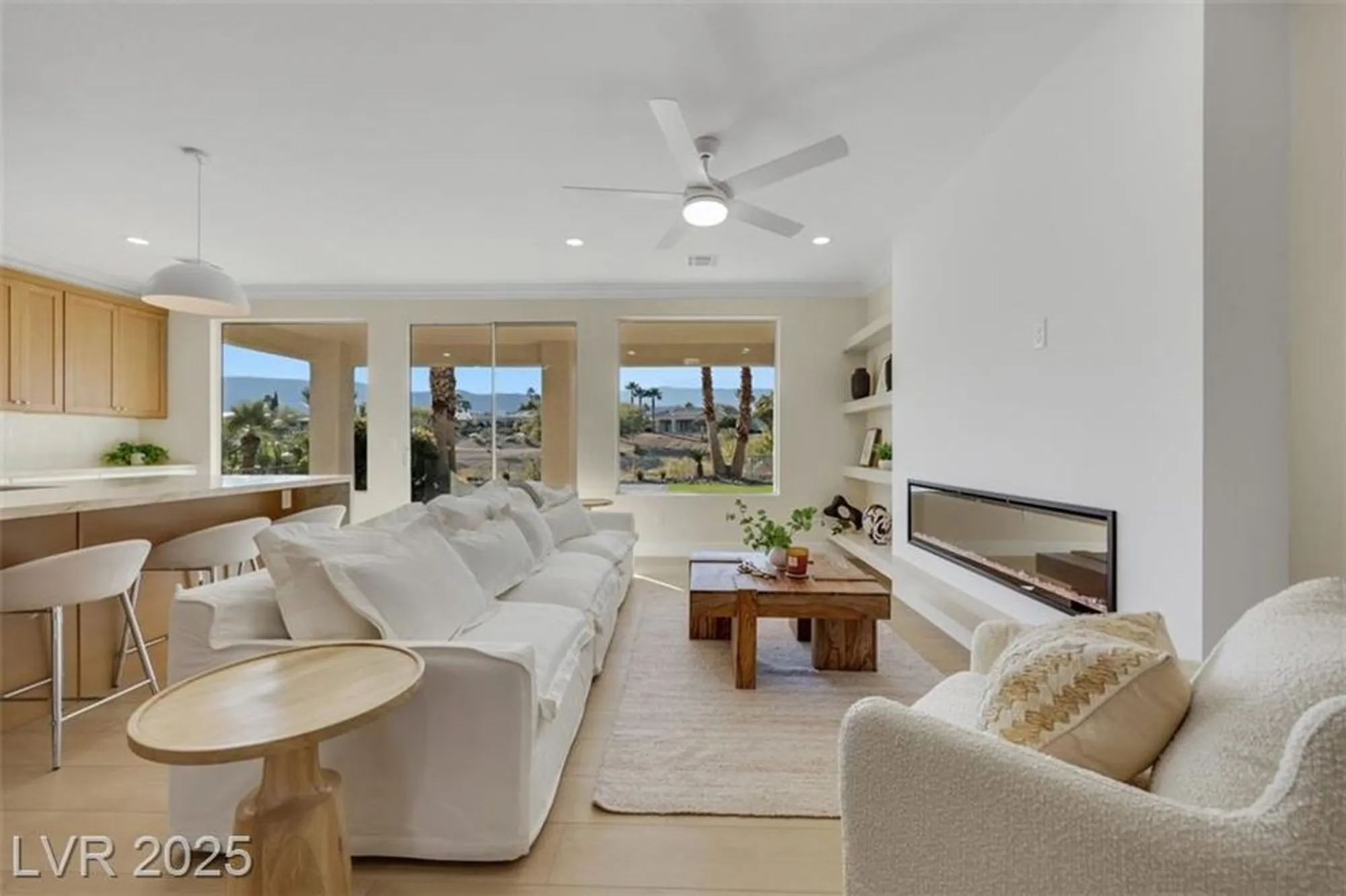 Property Slideshow image 11 of 38 | 4987 pensier st, Las Vegas, NV, 89135