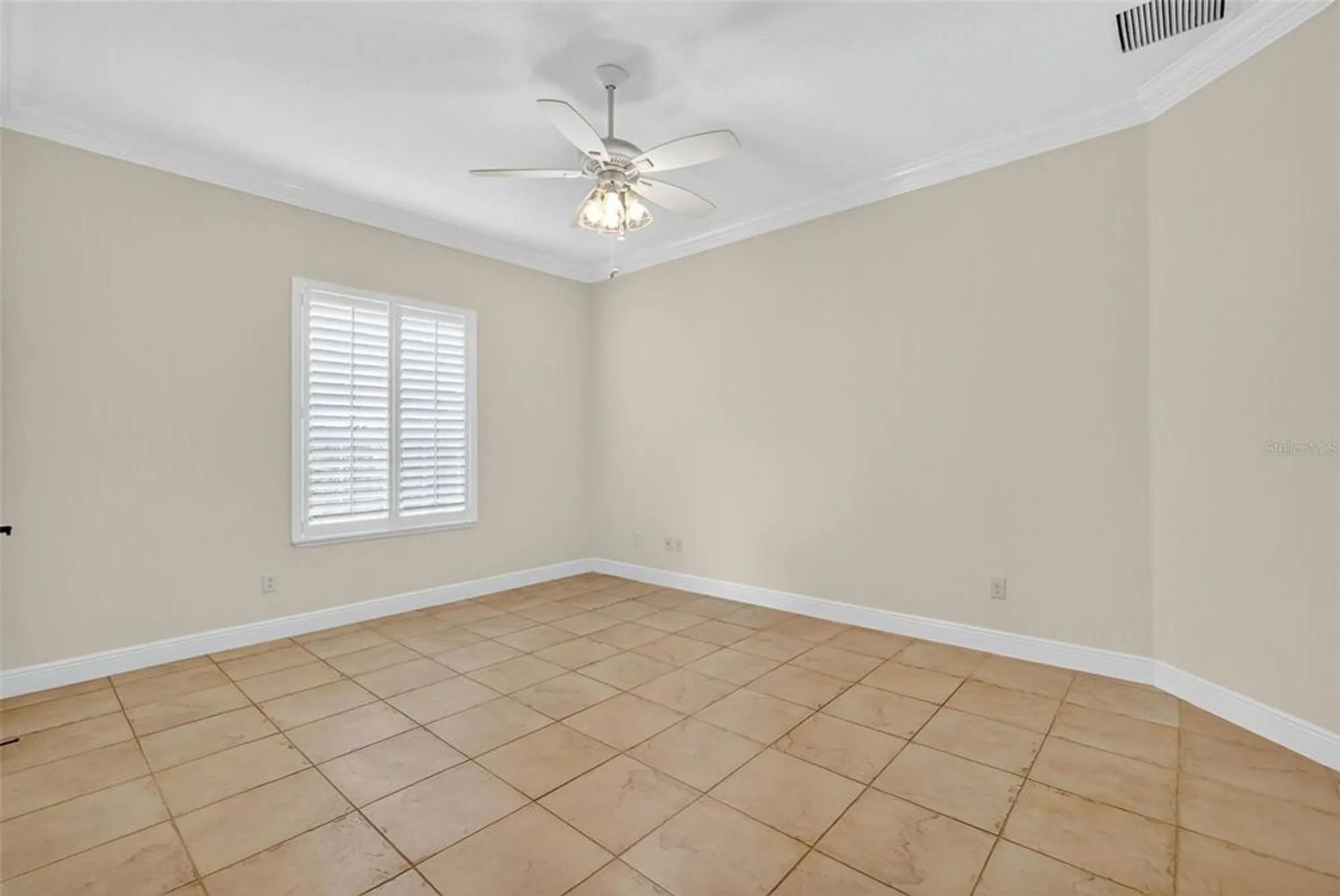 Property Slideshow image 48 of 70 | 1850 lake ridge dr, The Villages, FL, 32162